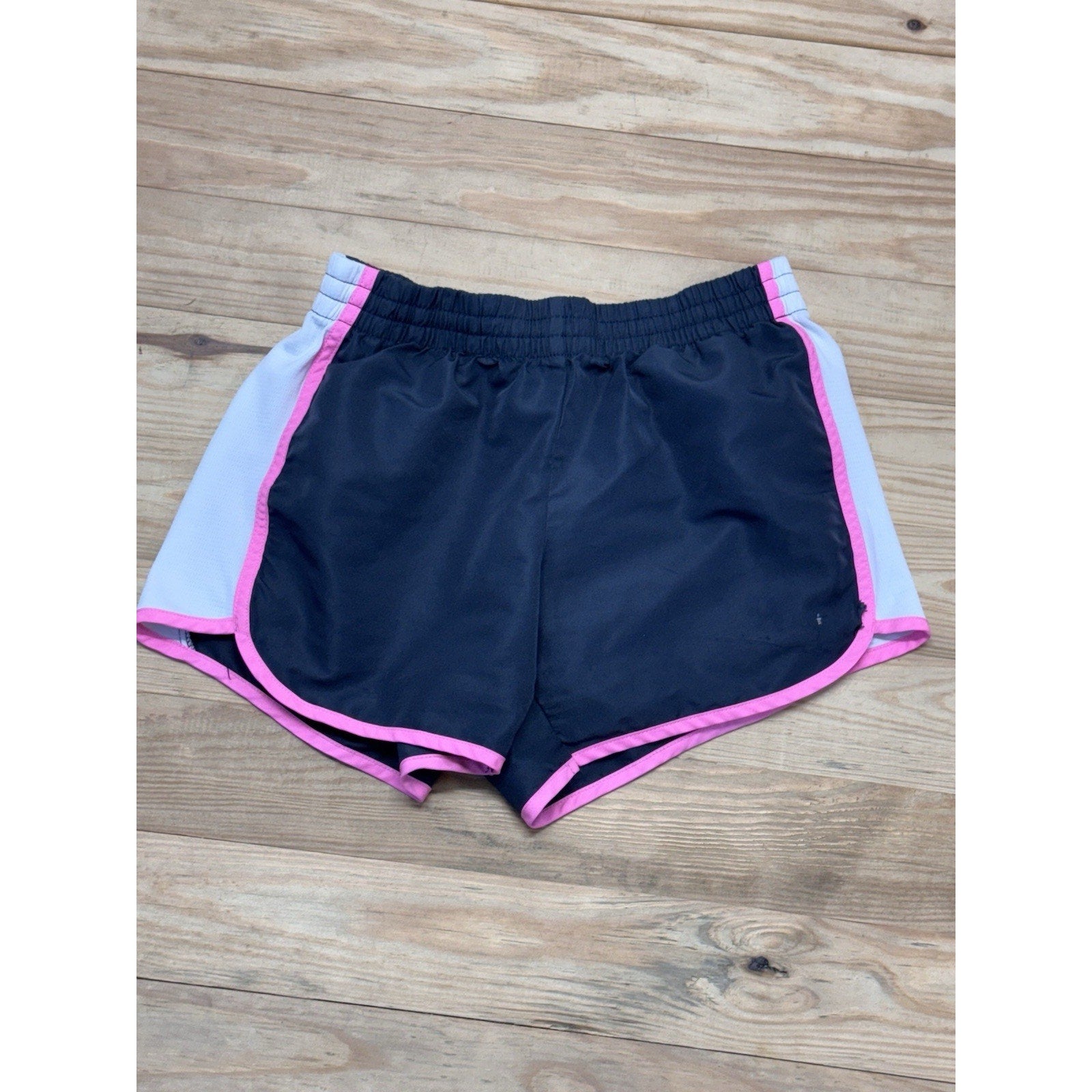 WOMEN'S DANSKIN NOW DARK GRAY SHORTS SIZE X-SMALL (0-2)