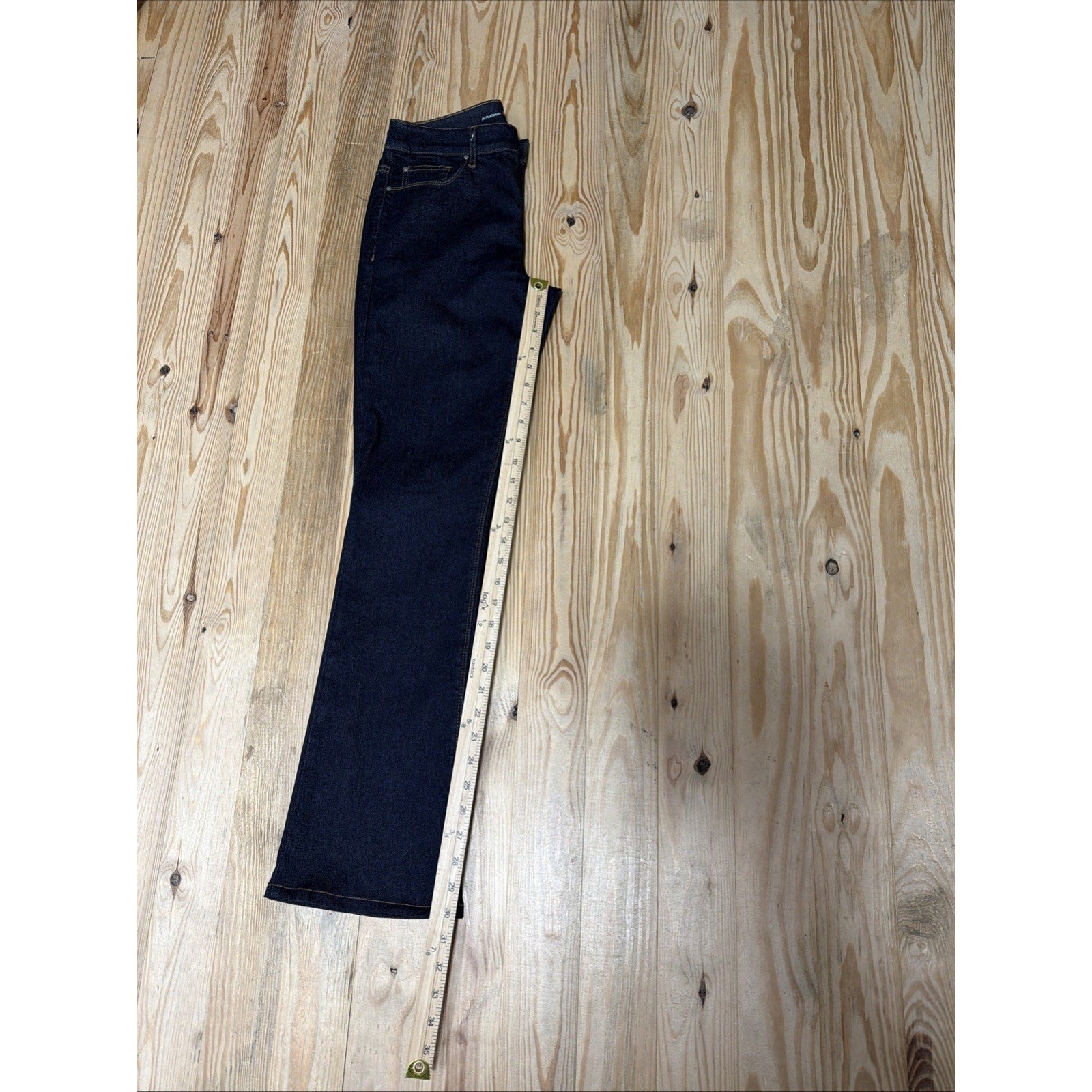 Chico's The Platinum Size 00 Barely Boot Dark Stretch Denim Jeans 29x30 EUC