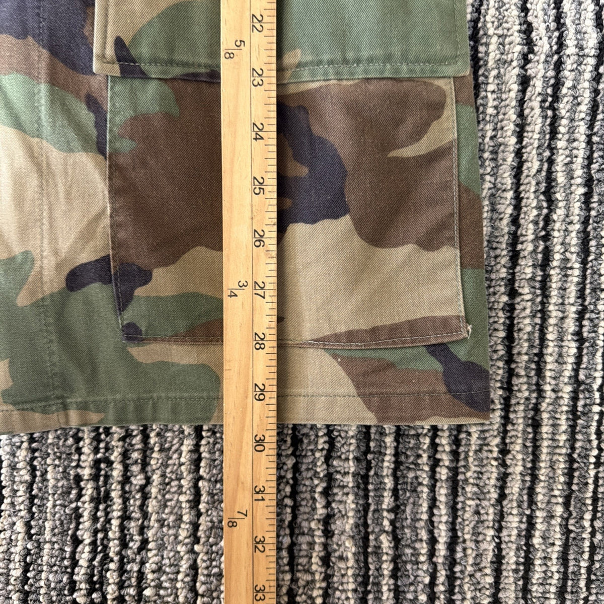 VTG 80s US Military Air Force Woodland Camo Field Jacket Patches Mens M Regular