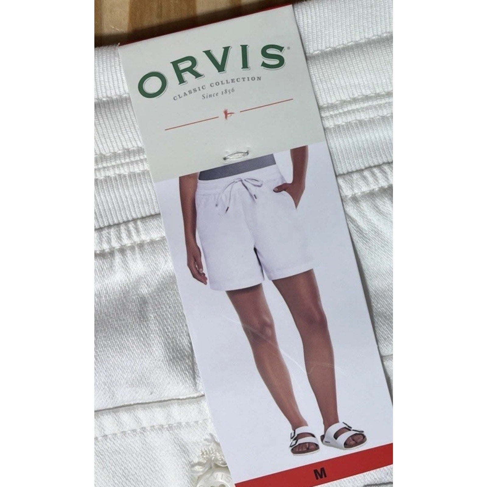 NWT Women's ORVIS Pull on Shorts Size Medium White