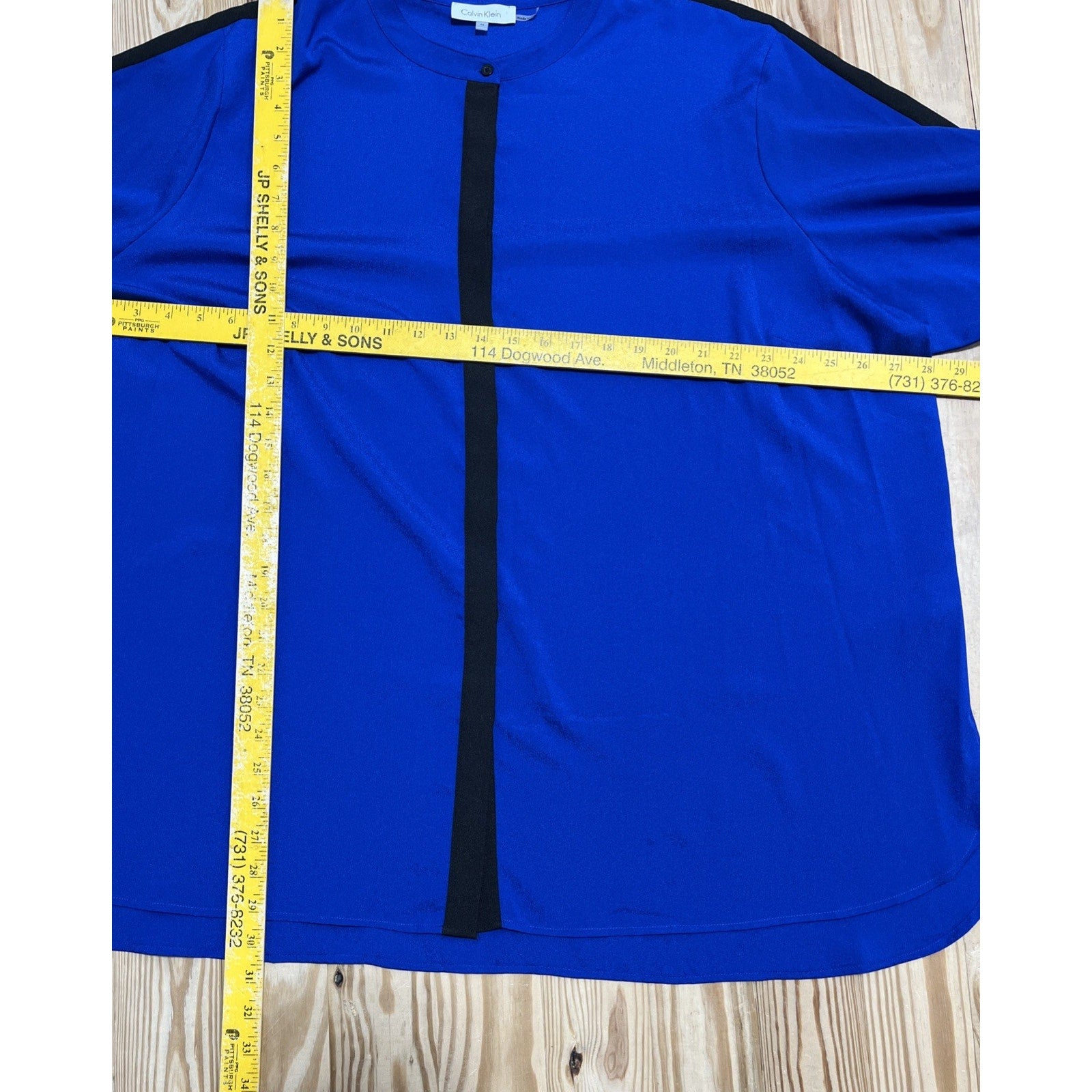 Calvin Klein 3X Women’s Blue & Black V-neck Top Blouse Roll Tab Long Sleeves
