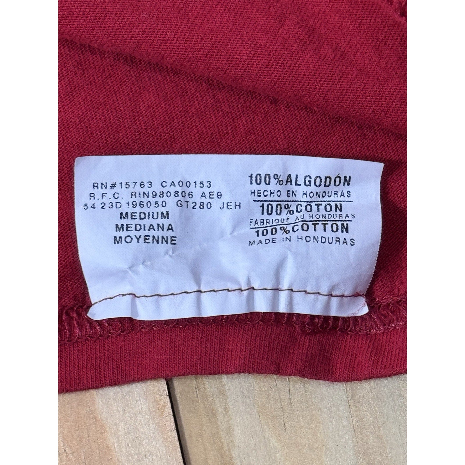 Arkansas Razorbacks Shirt Men's Medium Red White Tee Hanes