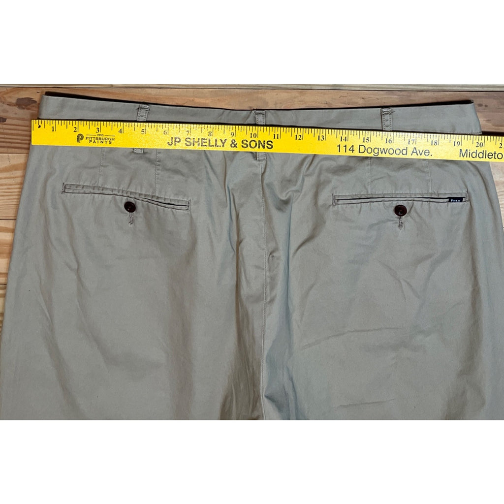 Polo Ralph Lauren Men's Size 40x31 Classic Fit Pleated Beige Chino Pants