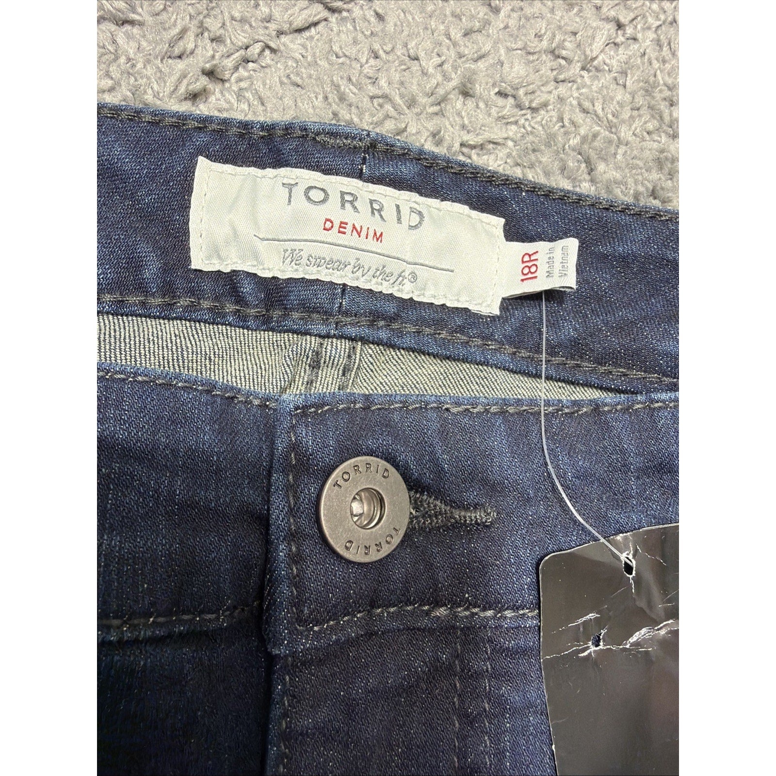 New Torrid Boyfriend Jeans Womens Plus 18 Stretch Dark Wash Mid Rise Denim Jeans
