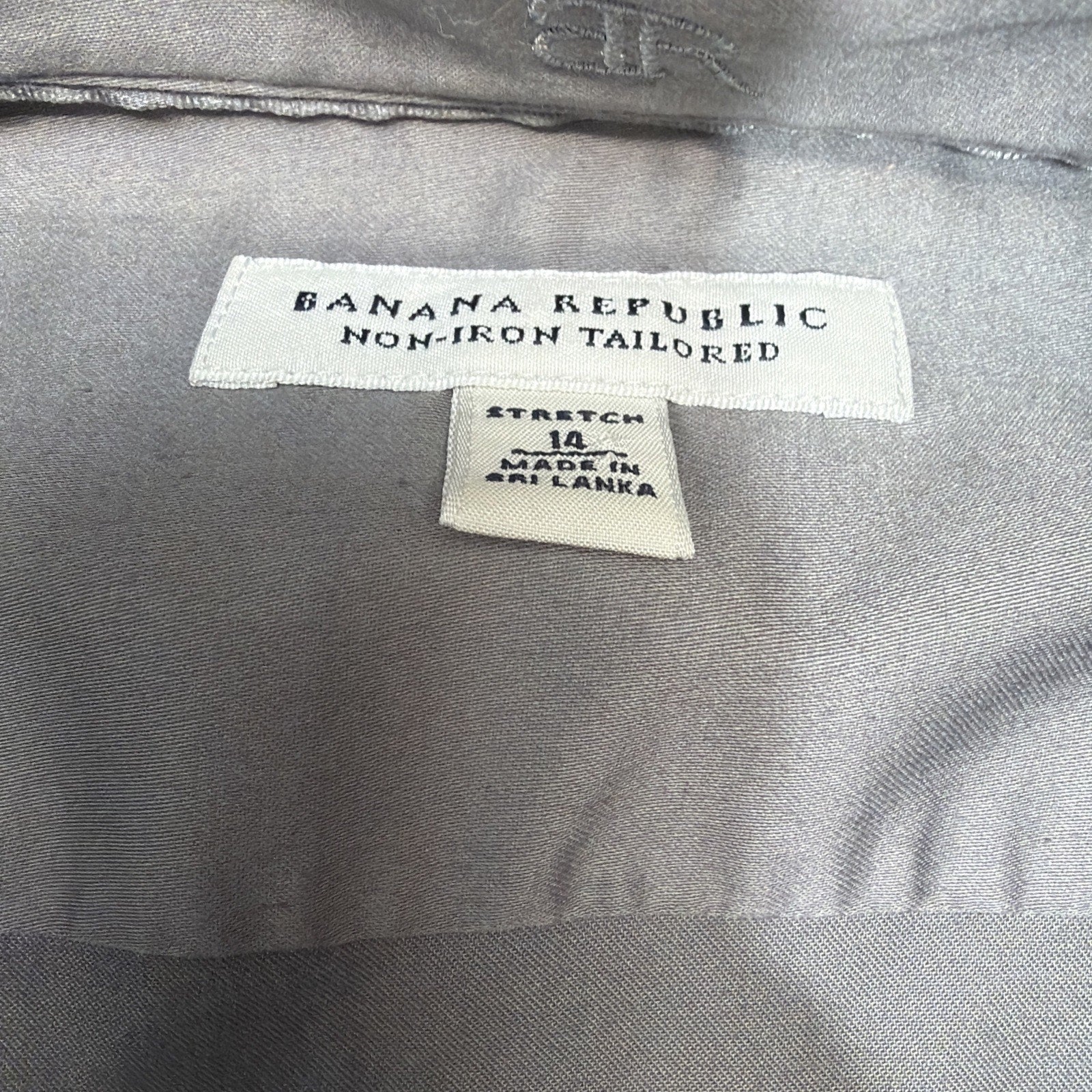 Banana Republic Tailored Fit Non Iron Small Gray Long Sleeve Dressed Shirt