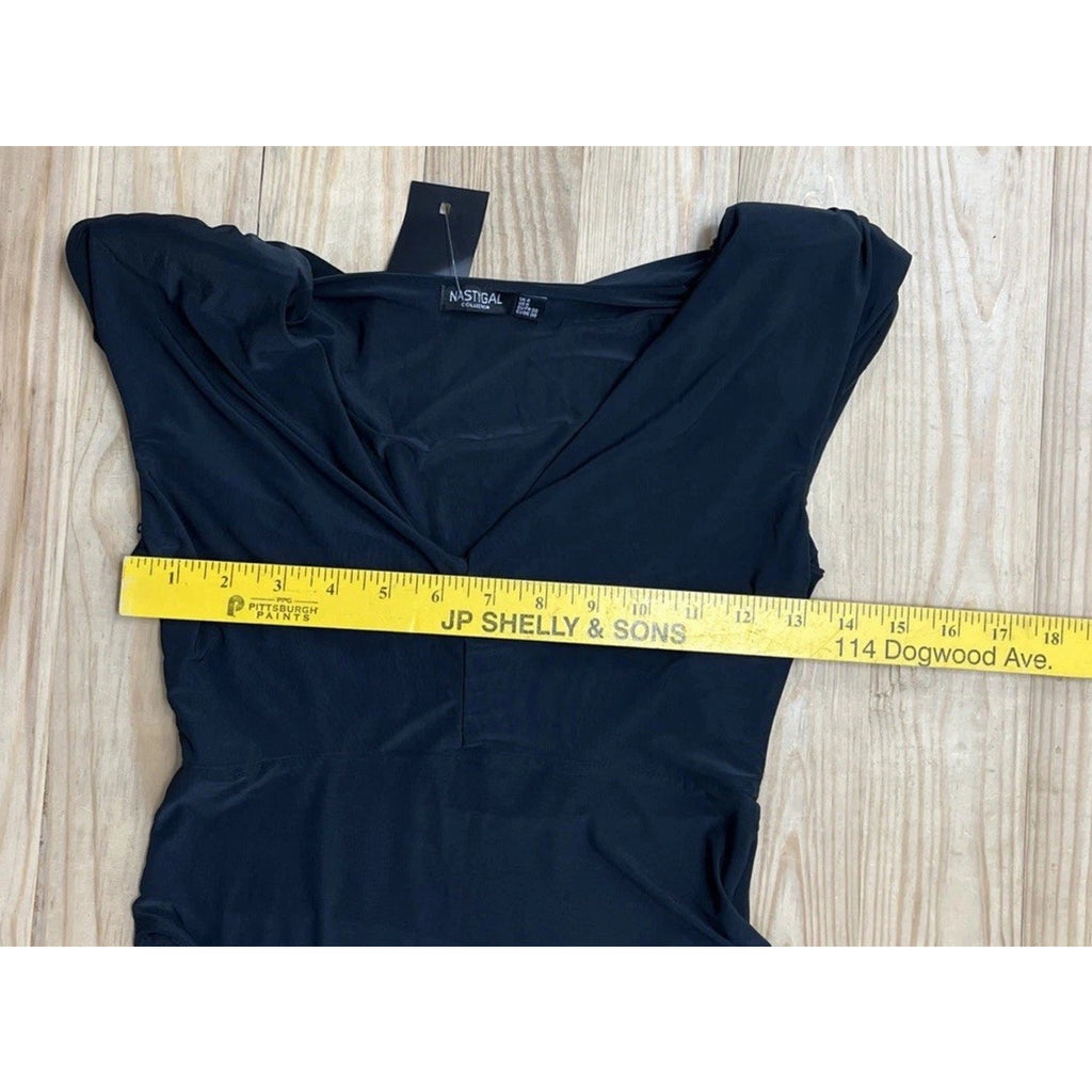 NWT Nasty Gal Shoulder Pad Slinky Plunge Bodysuit Black Size 0