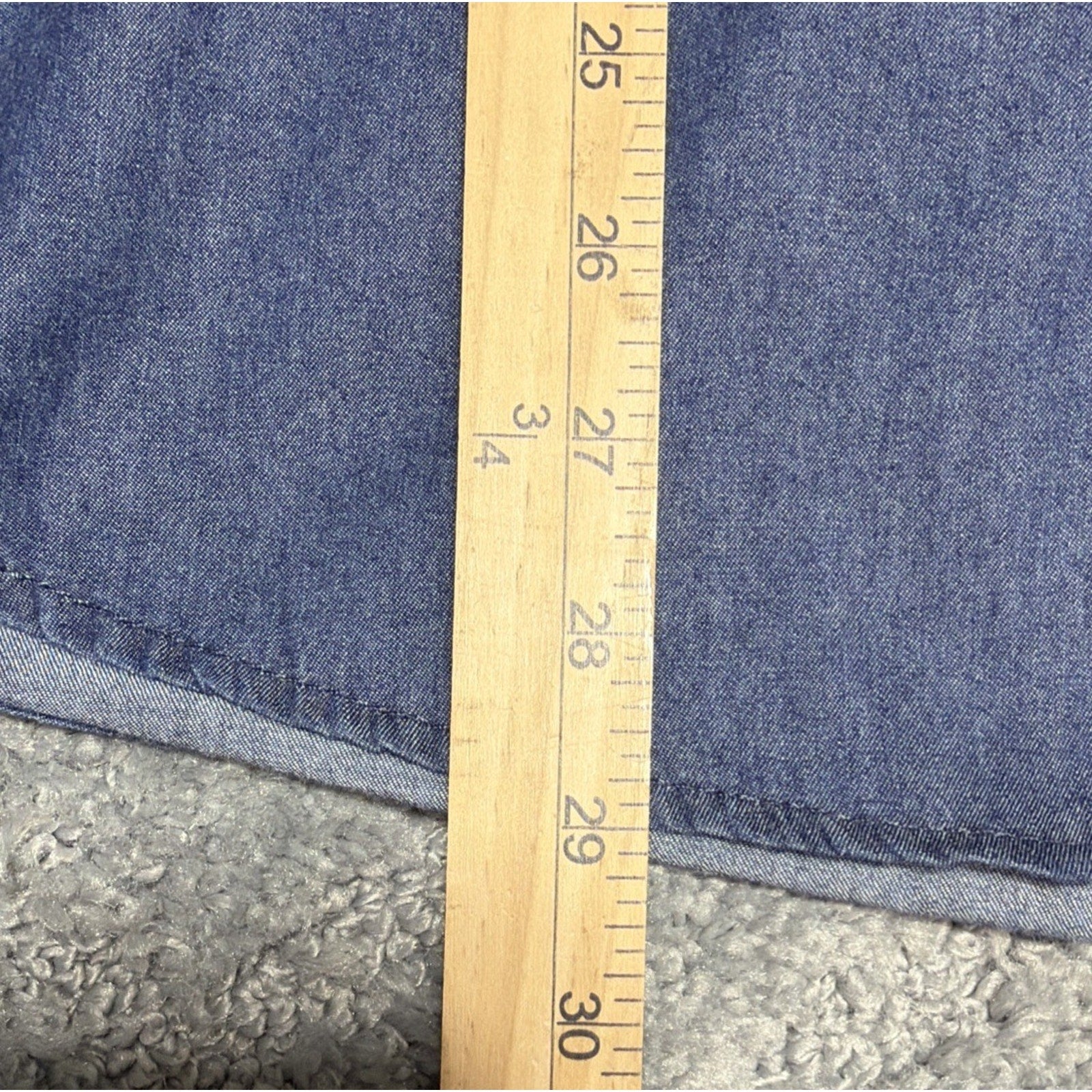 American Rag Men's Chambray Shirt XL Blue Denim Pockets Pearl Snaps Western