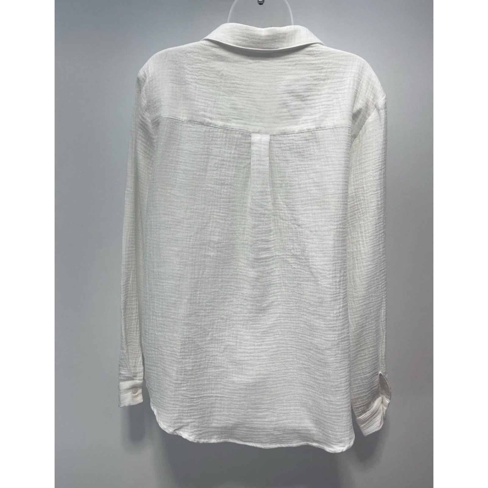 Franceseca’s Jun And Ivy White Button Up Long Sleeve Shirt Size Large NWT