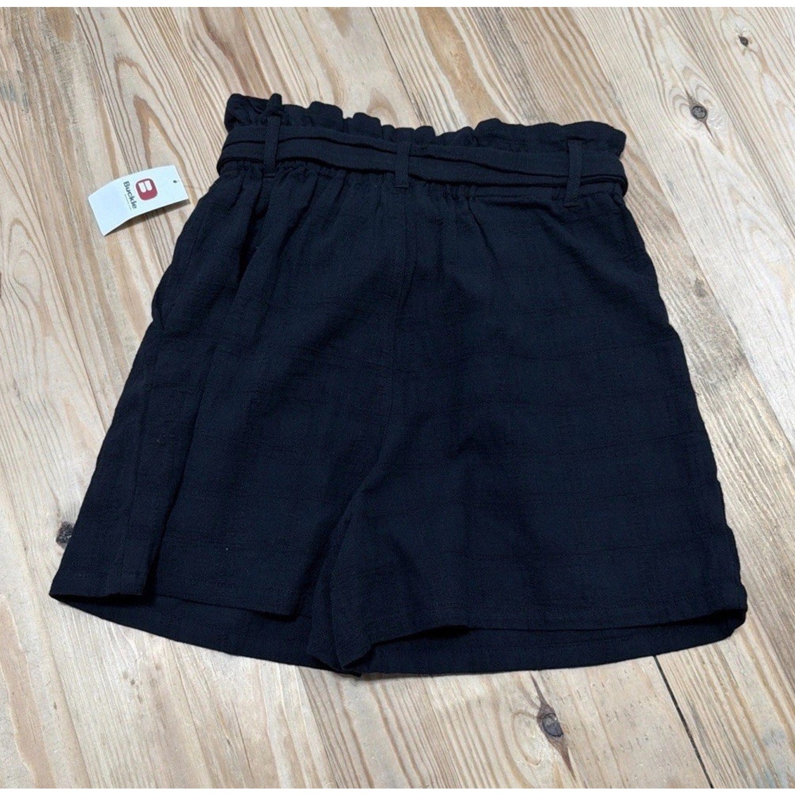 NWT Buckle Good Luck Gem Womens Size S Black Textered Belted Shorts Pockets