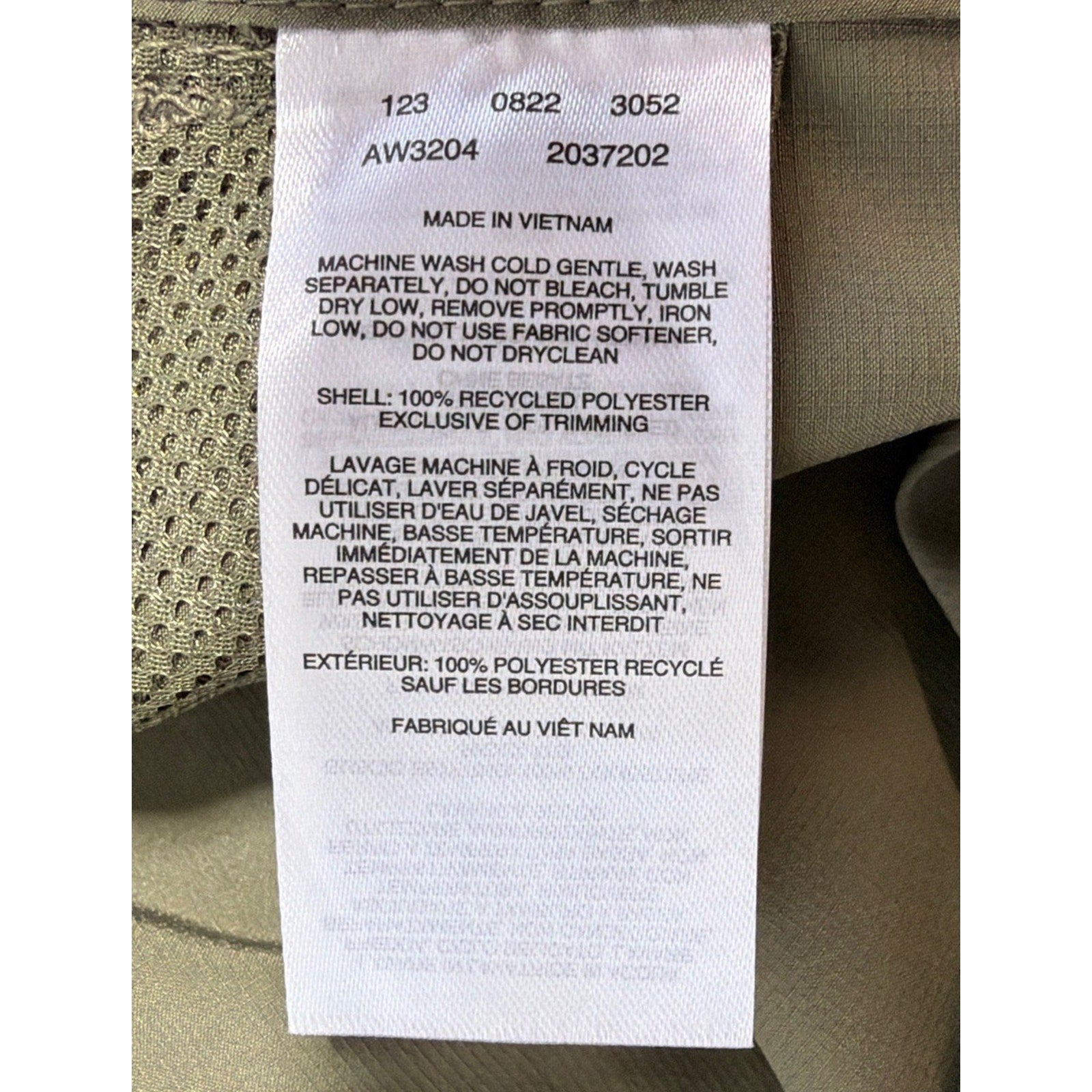 Columbia Silver Ridge Green Omni-Shade UPF 50 Utility Shorts Women's Size 22 NWT