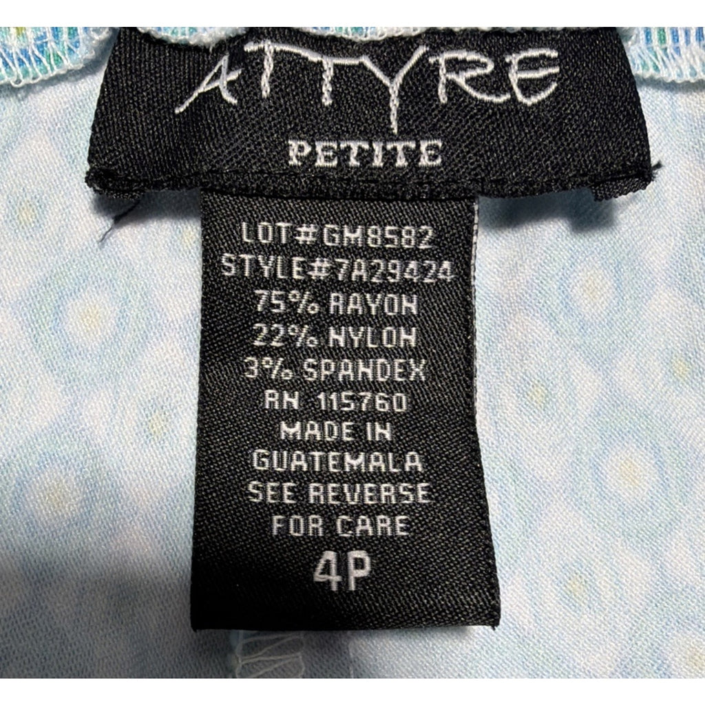 ATTYRE Stretch Mid Rise Crop Pants size 4 Petite Pull On Blue Geometrical Print