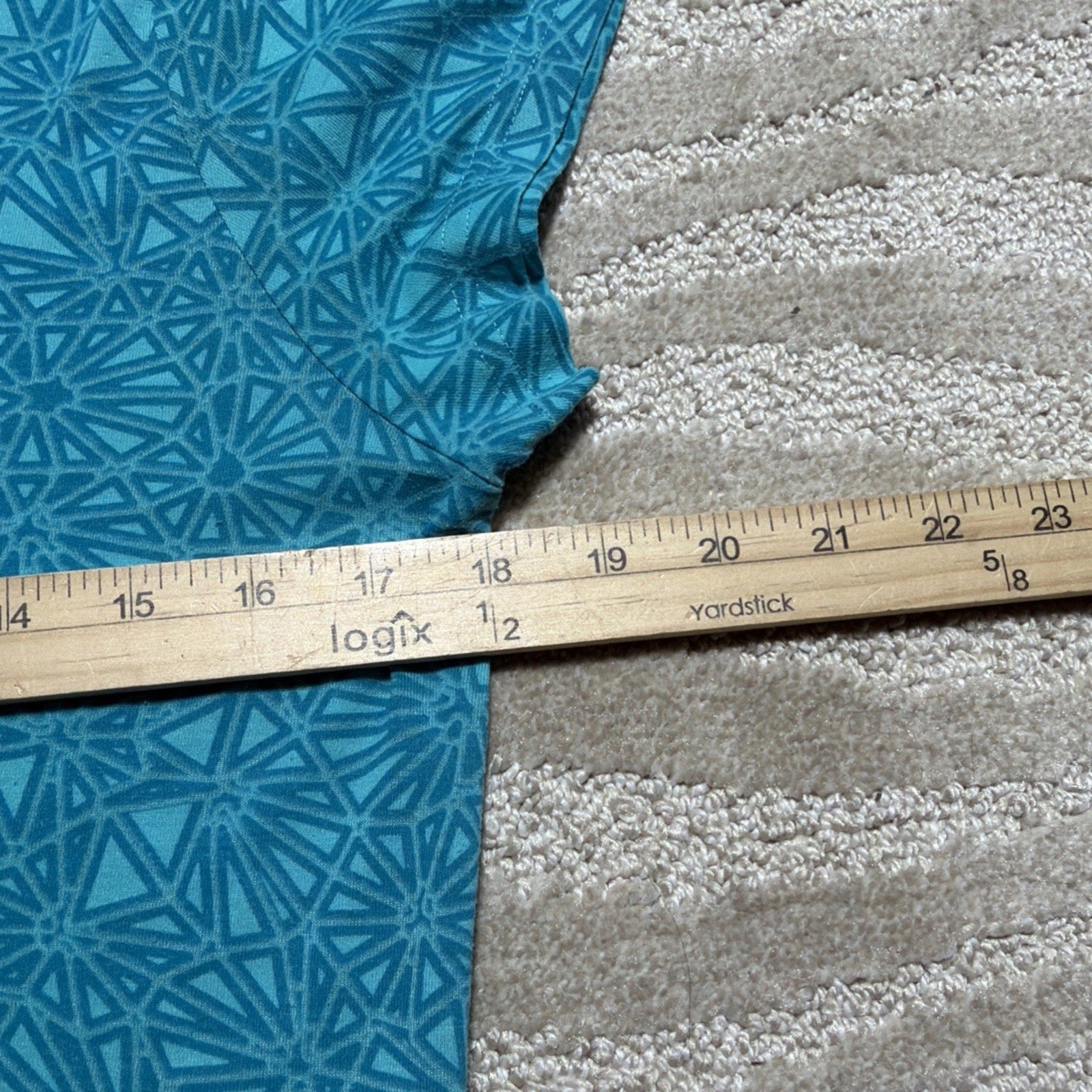 The North Face Top Women's Size L Flash Dry Geometric Leisure