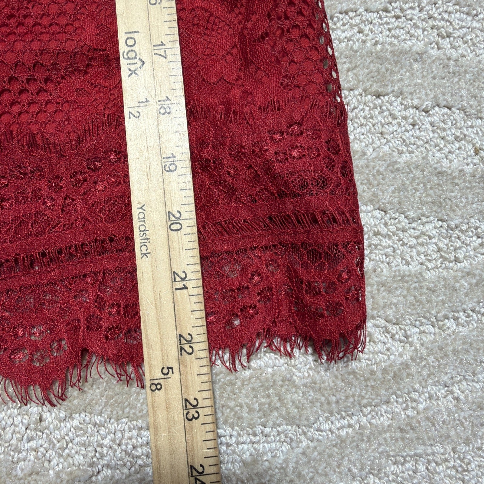 Laundry by Shelli Segal Lace Blouse Small Red 3/4 Bell Sleeve Eyelash Hem Top