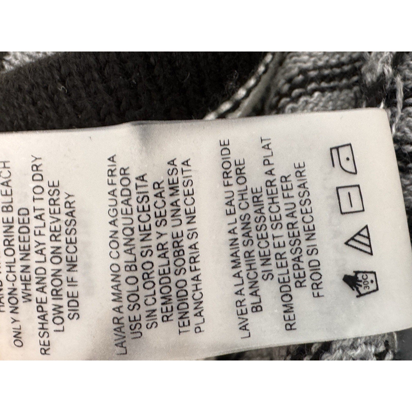 Calvin Klein Asymmetrical Striped Split Side Hem Pullover Crewneck Sweater Small