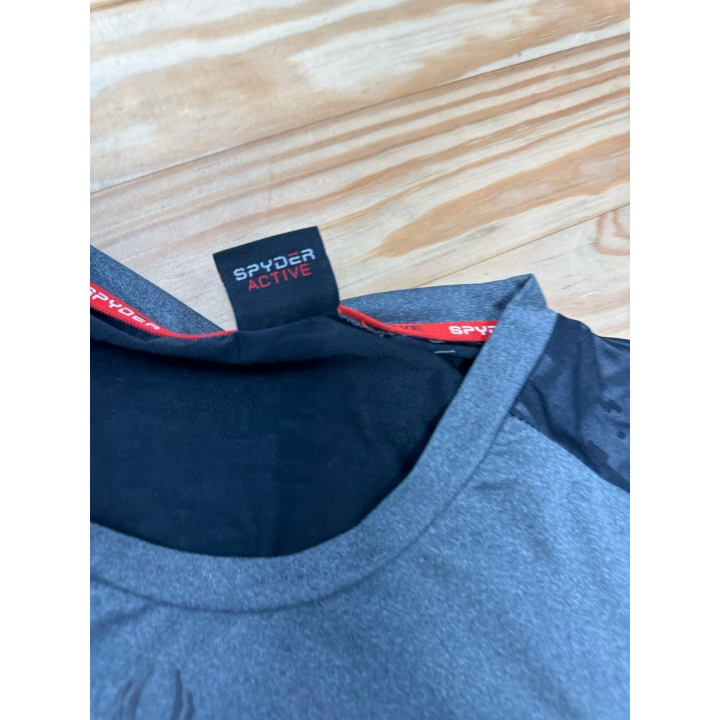 Spyder Active Shirt Gray Black Lightweight Performance Measures Men’s XL 40”