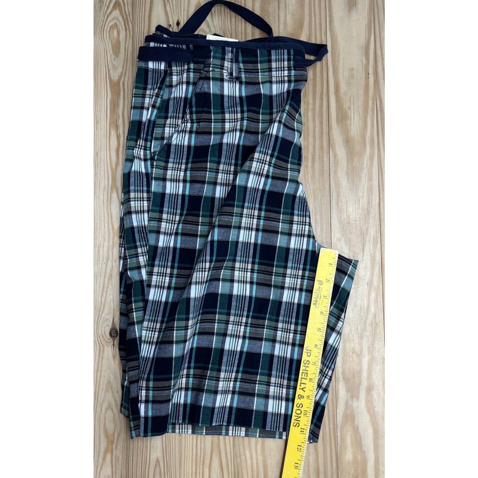 Nwt St Johns Bay Shorts Women's Blue Green Tan Plaid 11” Lightweight 22W