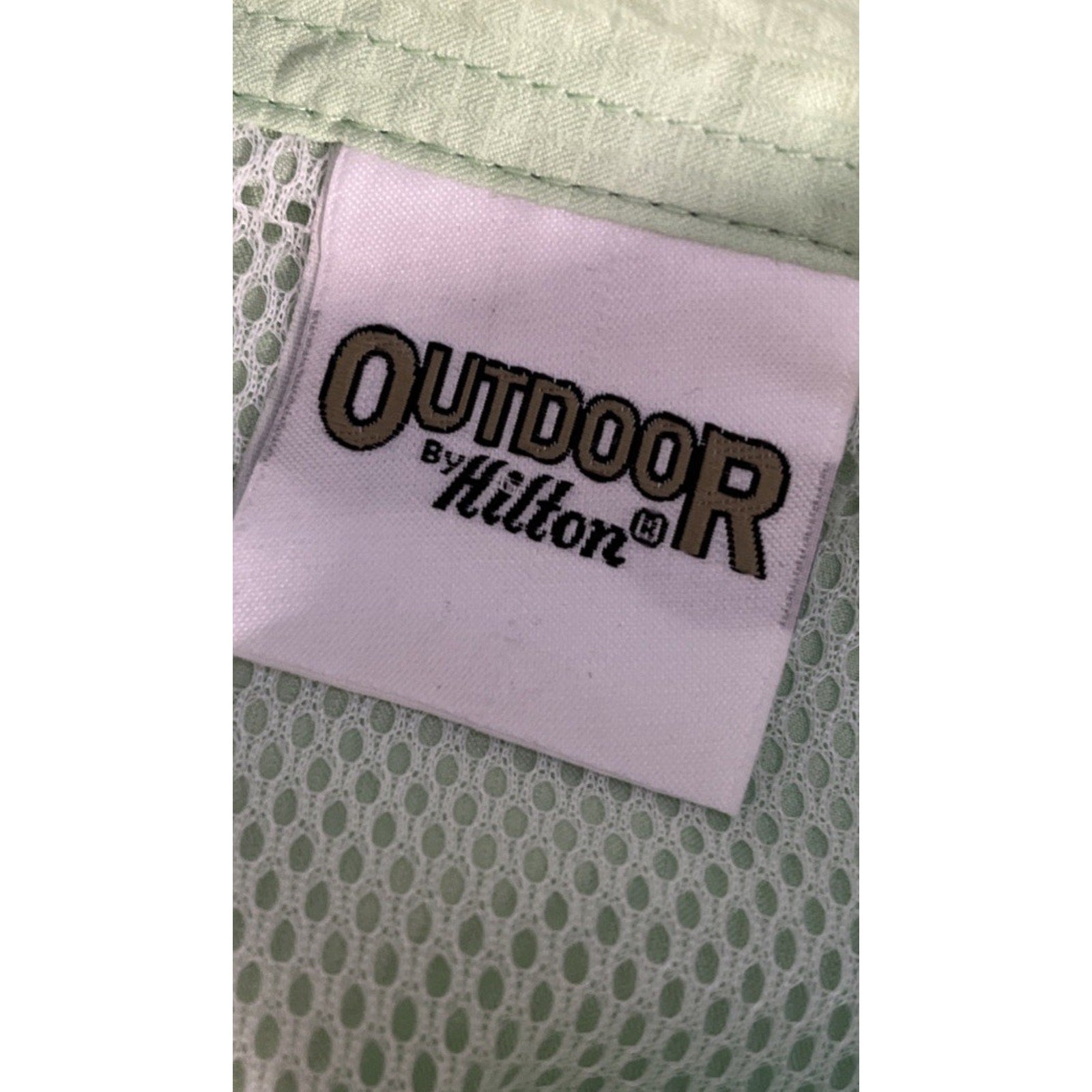 NWT Outdoor by Hilton Men's Size M Button Shirt Green SS Fishing Outdoor Shirt