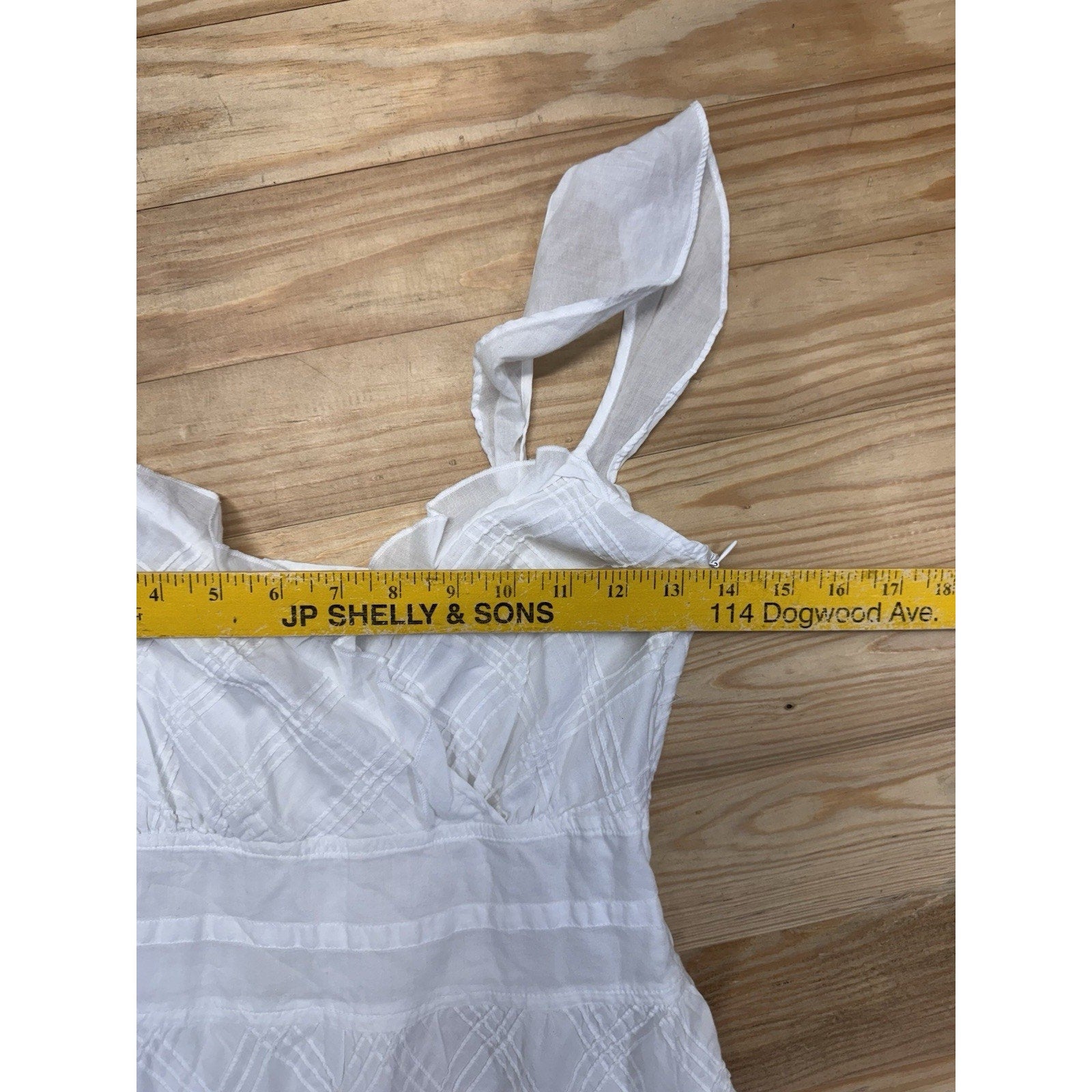 Calvin Klein White Summer Halter Dress Cross Ribbed Design Womens Size 2