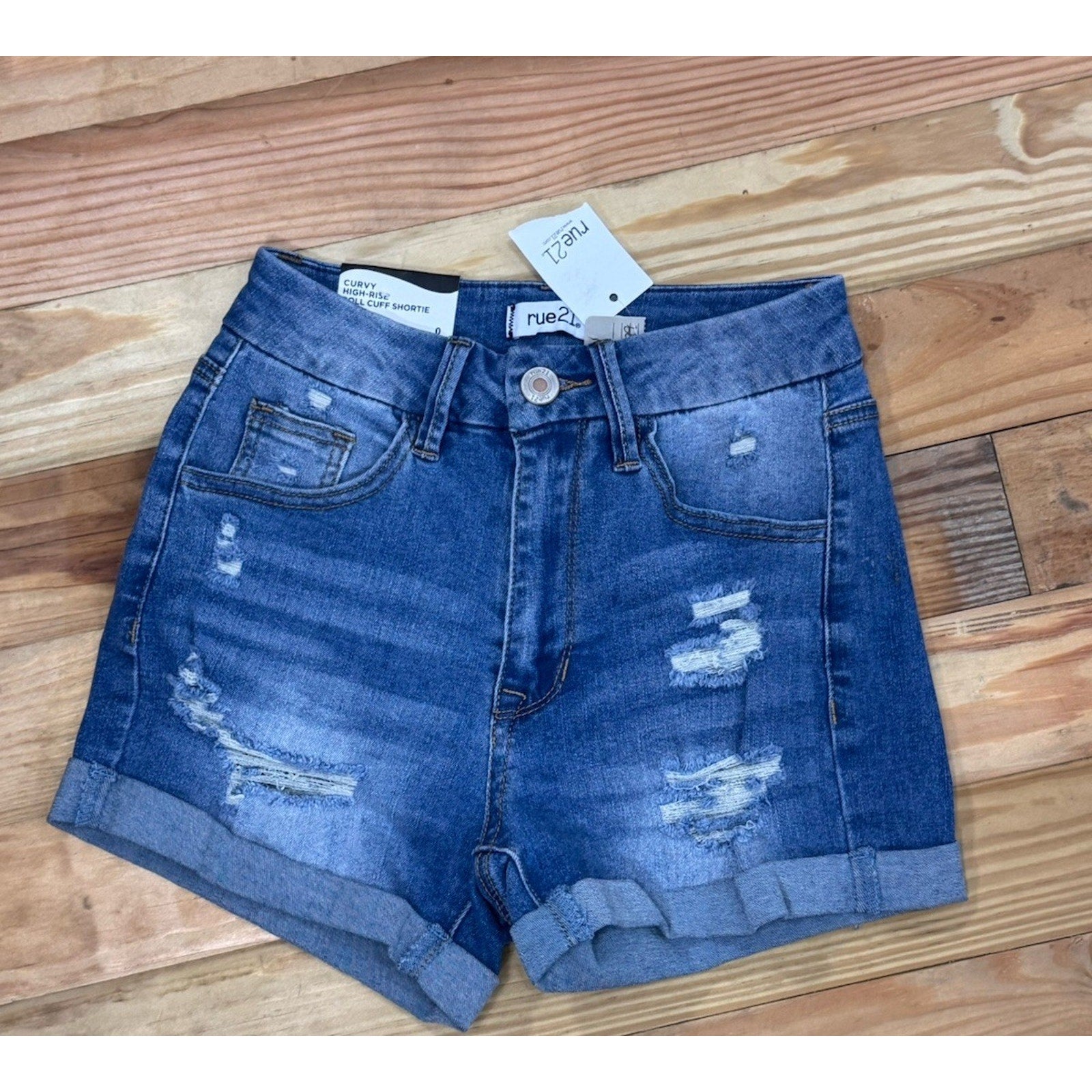 Rue 21 CURVYHIGH-RISEROLL CUFF SHORTIE Juniors Size 0 (waist 26")