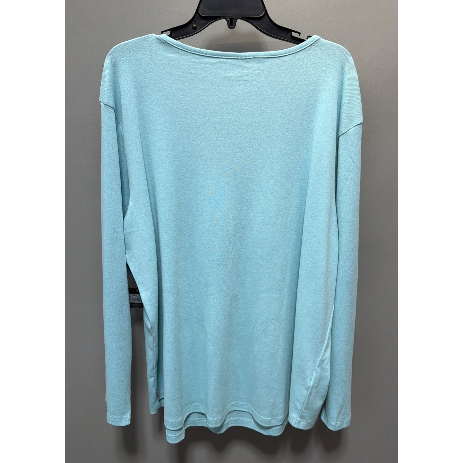 Eddie Bauer Women’s Favorite Henley Top Plus 3X Light Blue Long Sleeve Shirt NEW