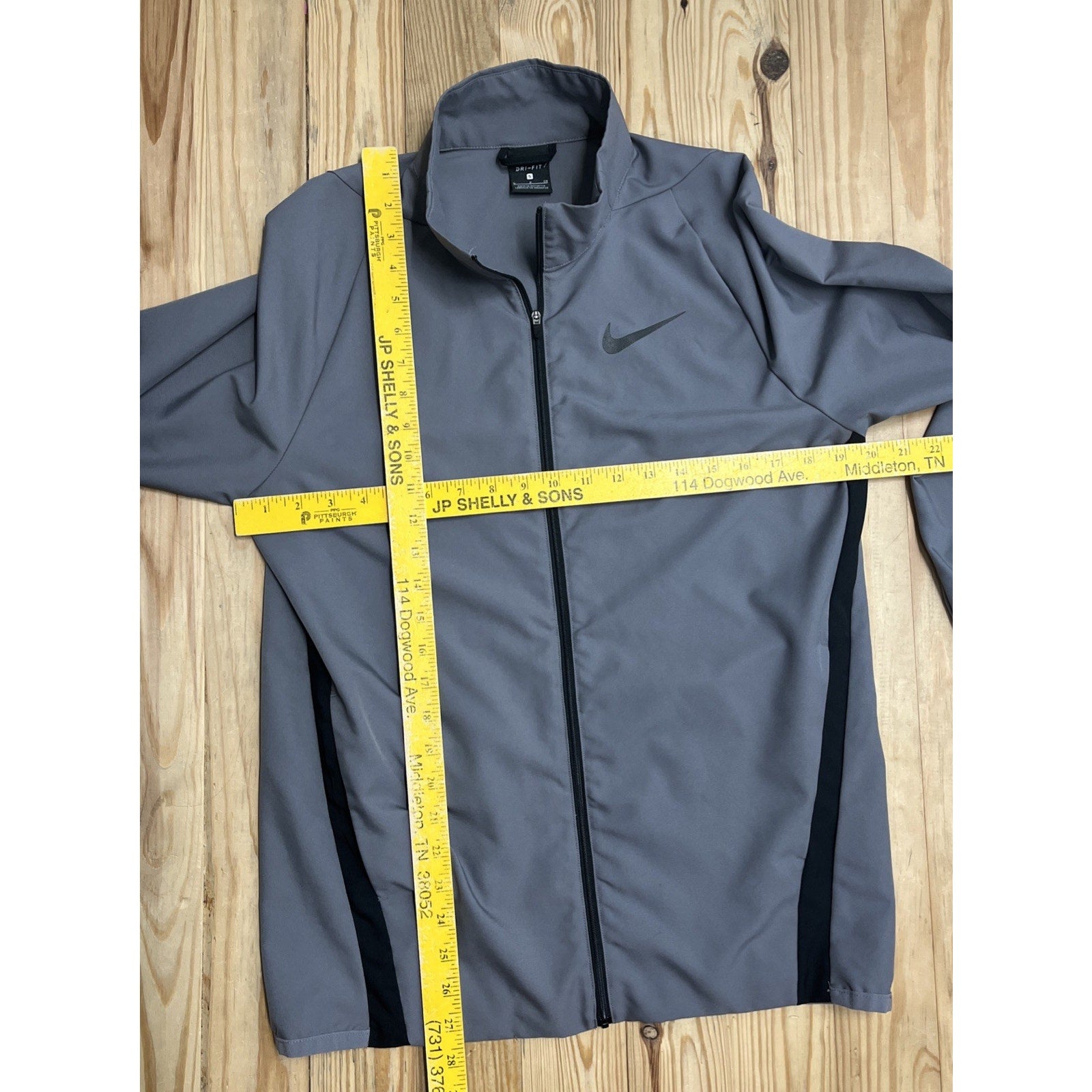 Nike Totality Jacket Men's Small Gray Black Full Zip Dri Fit Track