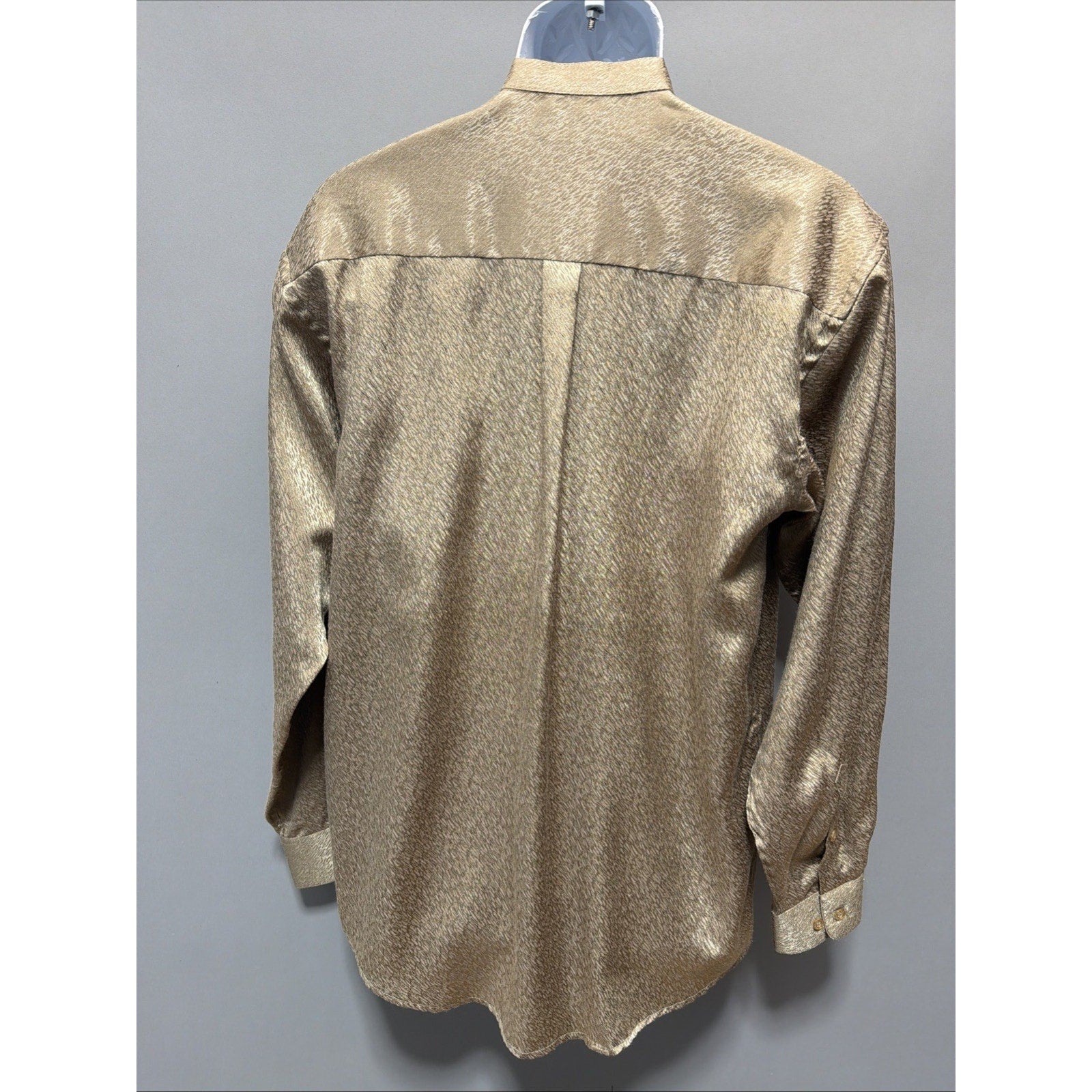 daniel ellissa NY Gold Satin mens Textured shirt Banded Cuffed Neck Size Medium