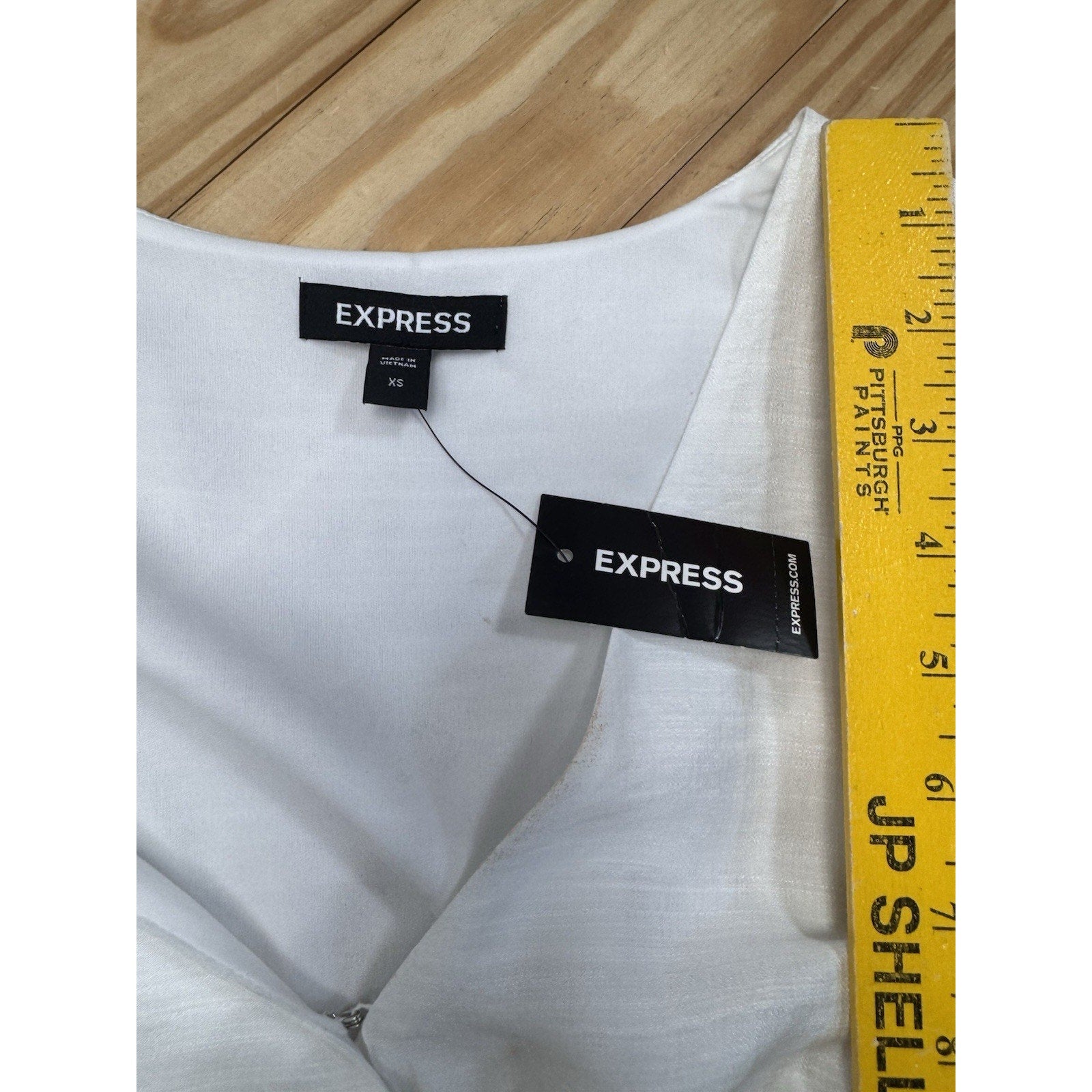 Express White Sleeveless Ruffled Fit & Flare Dress Women’s Size XS New With Tags