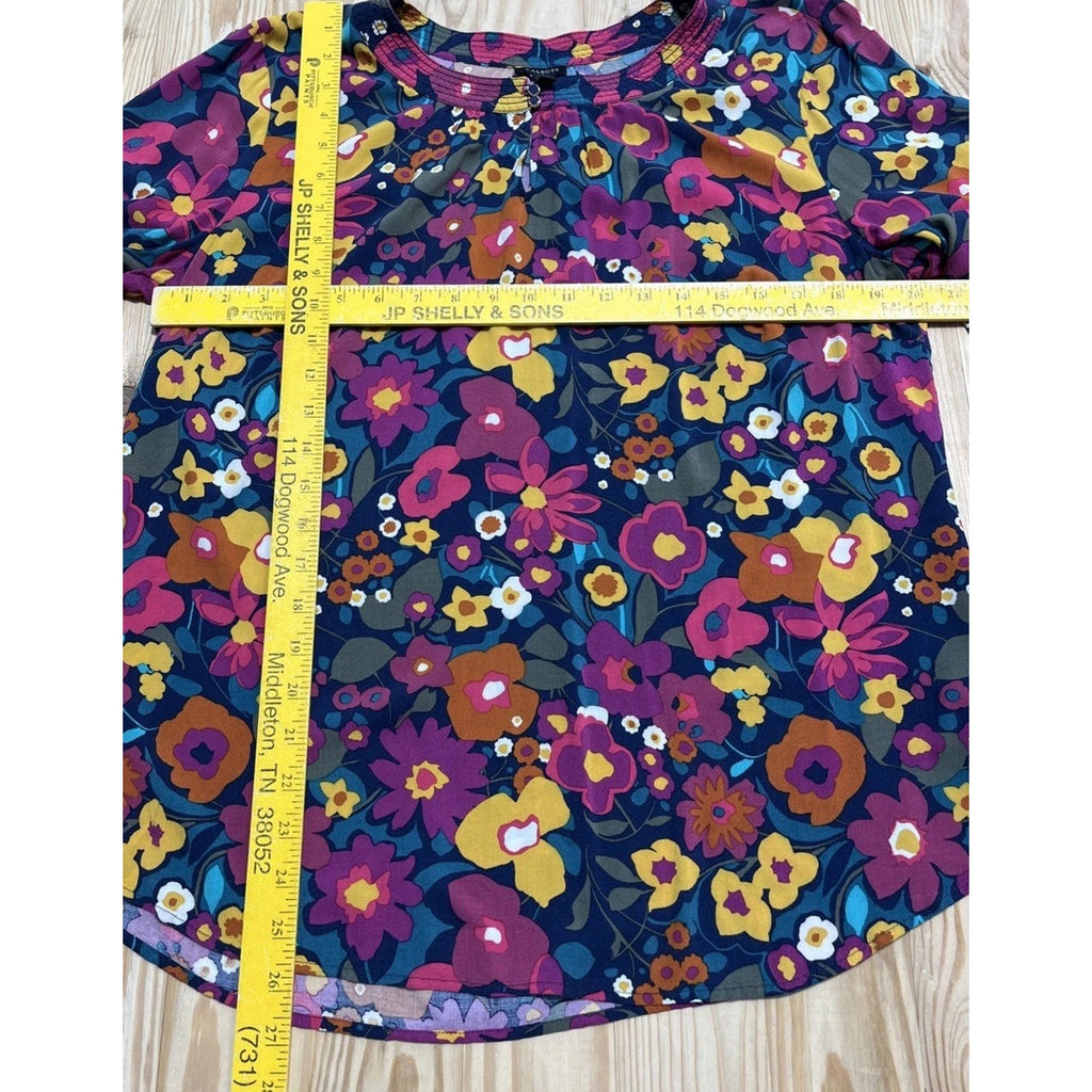 Talbots floral long sleeve Button Front top size L
