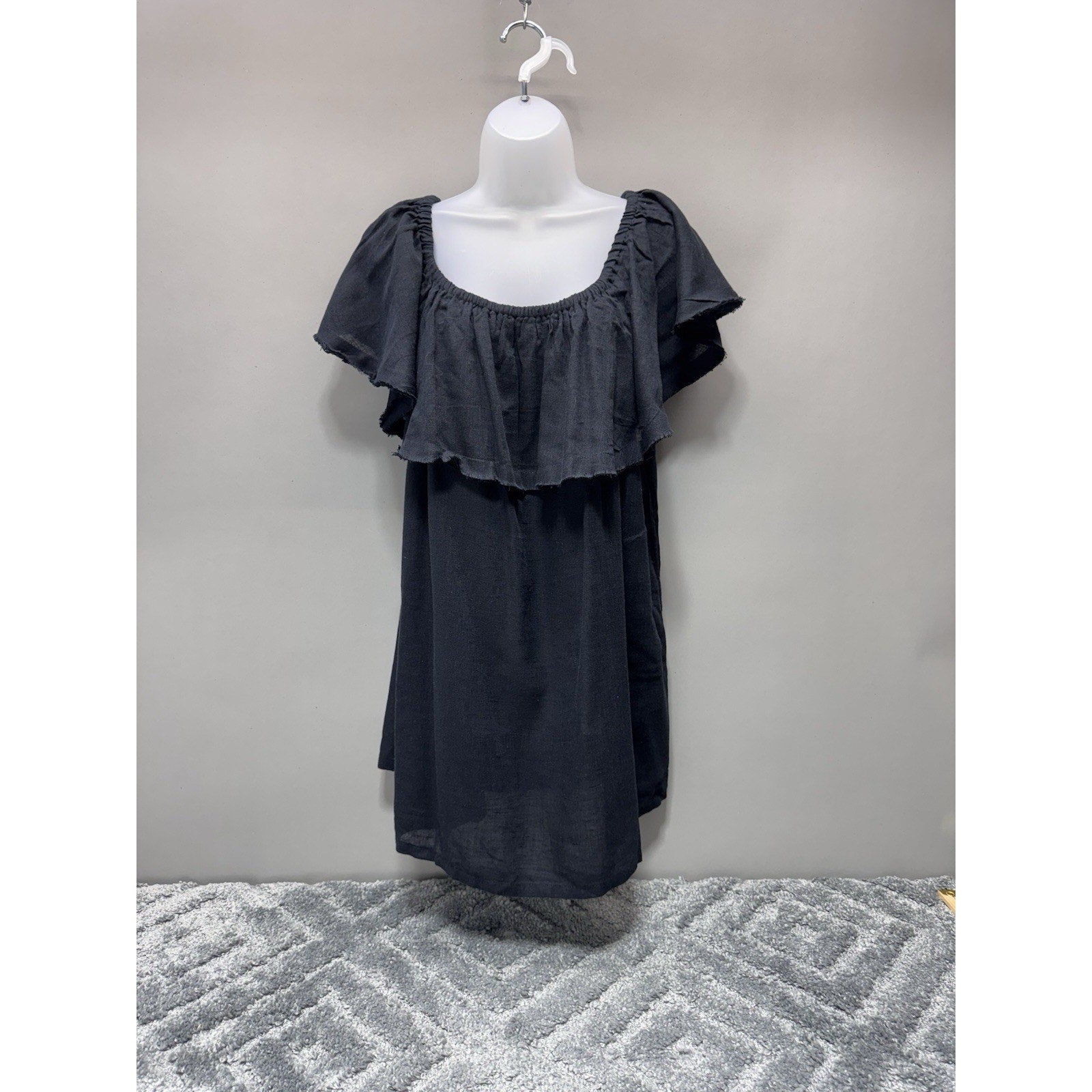 Free People Black Ruffle Mini Dress Tunic Top Blouse Raw Hem Women’s M New