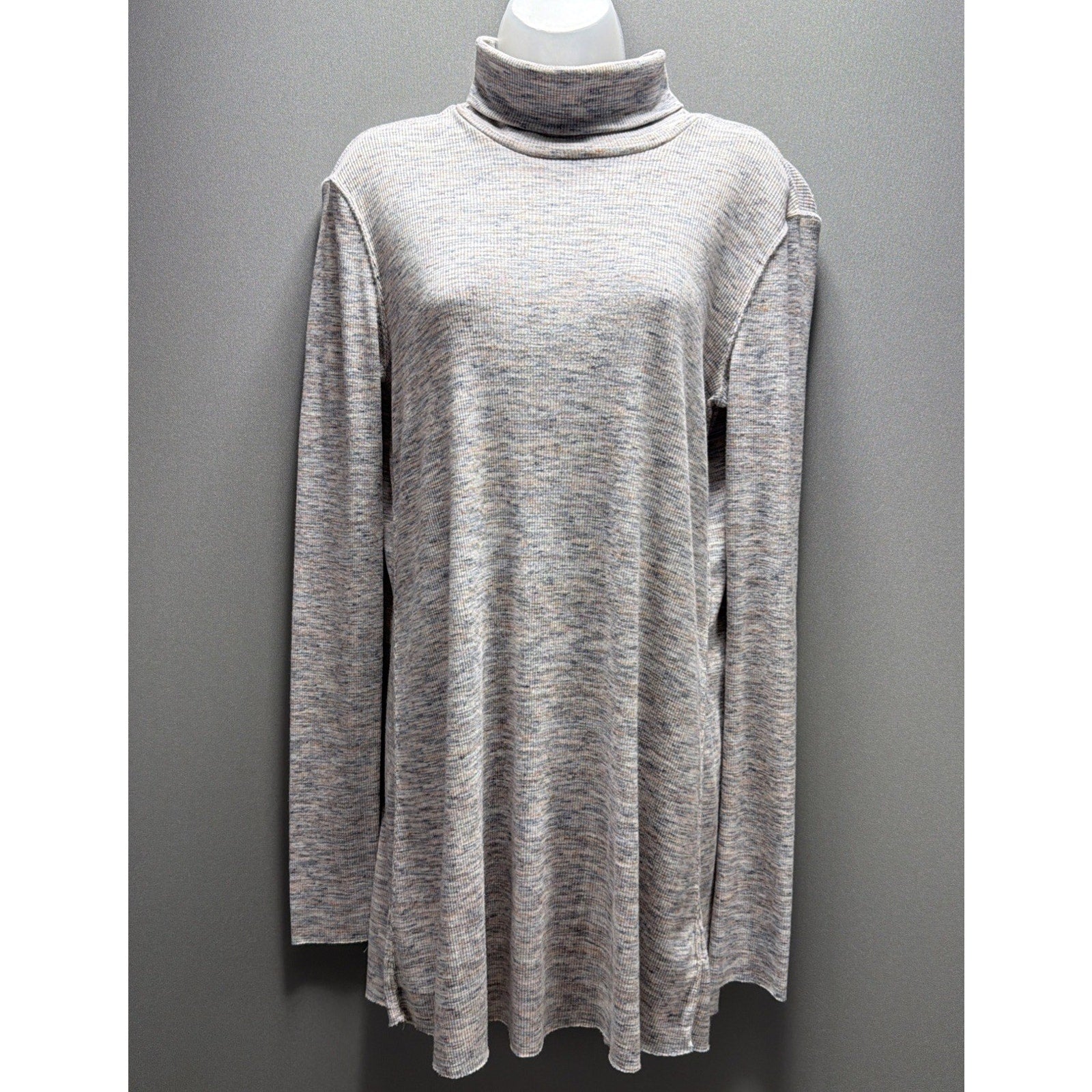 WE THE FREE PEOPLE Pullover Womens Small Heather Gray Stone Cold Split Back Top