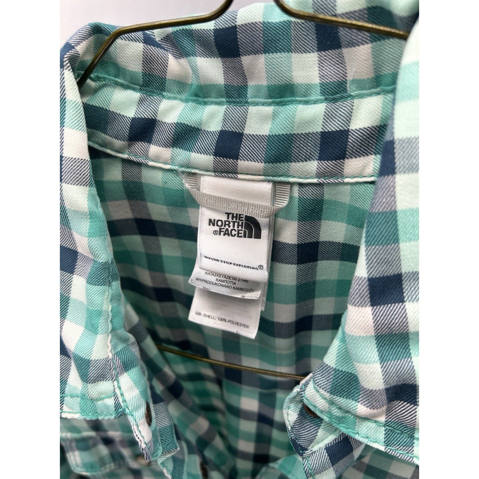 The North Face Women M Green Plaid Long Sleeve Pearl Button Down Outdoors