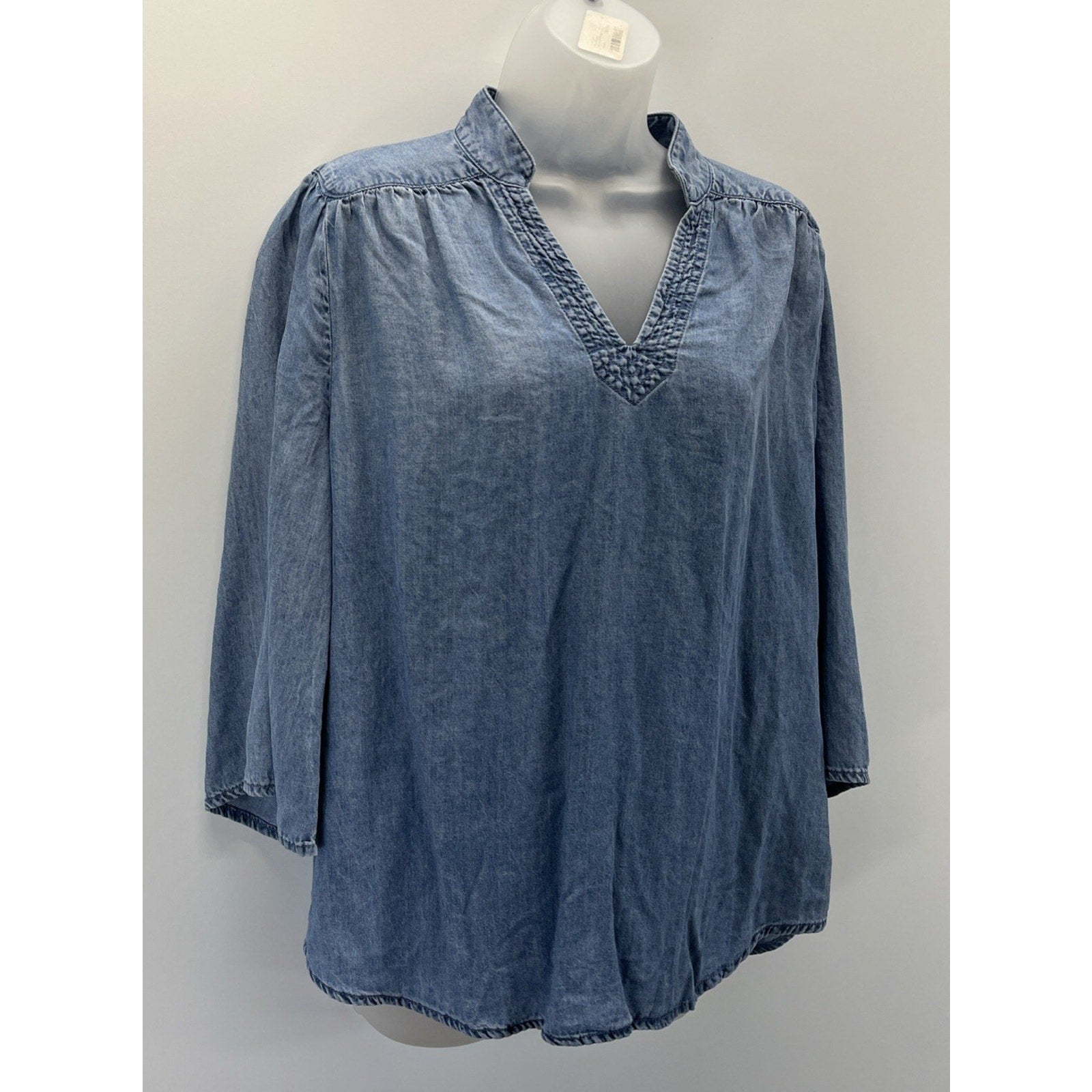 Chico’s Tunic Blouse Chambray Linen Blend 3/4 Sleeve V-Neck Boho Chic sz 1 M