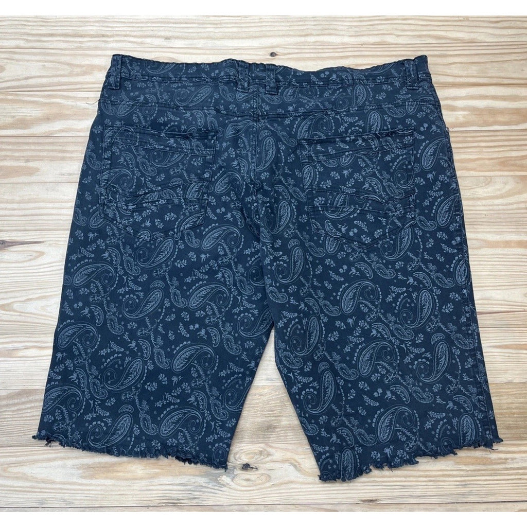 WT02 Mens Paisley Shorts Sz.42 Black