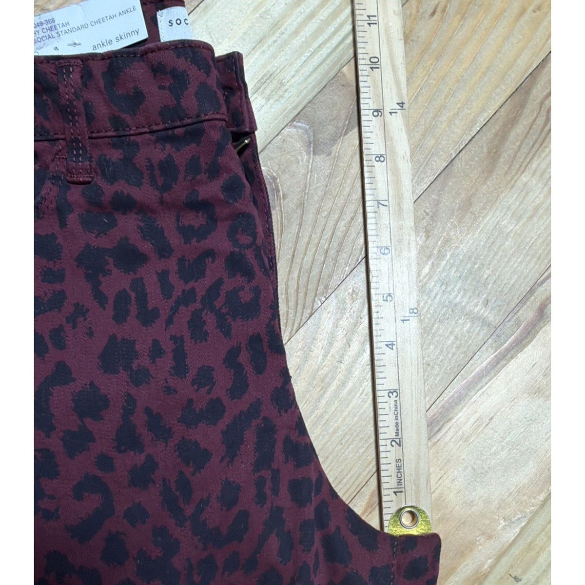 Social Standard By Sanctuary Women's 10 Ankle Skinny Burgundy Leopard Print Jean