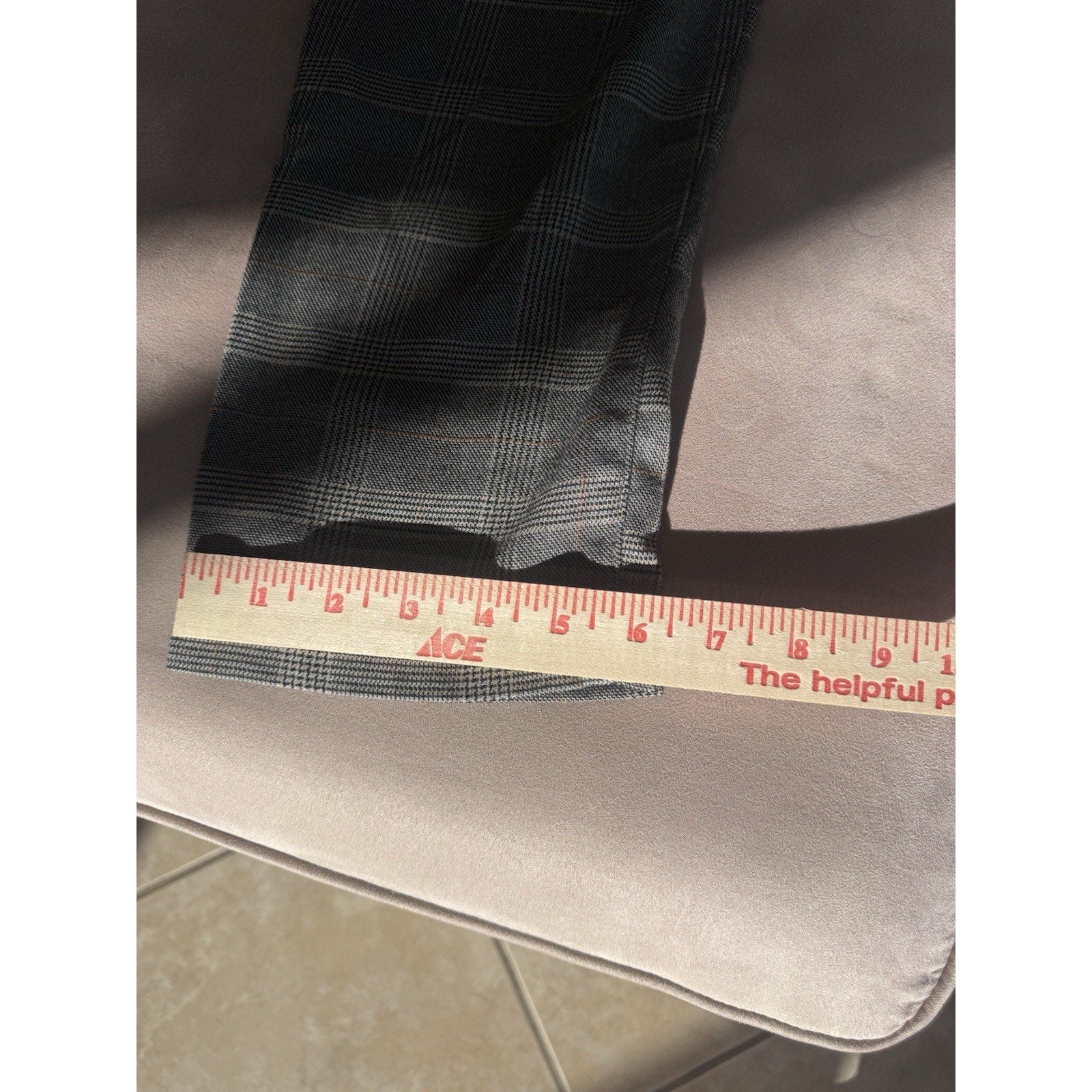 Hollister Epic Flex Skinny Pants Men's 33X26 Straight Leg Plaid Chino Gray