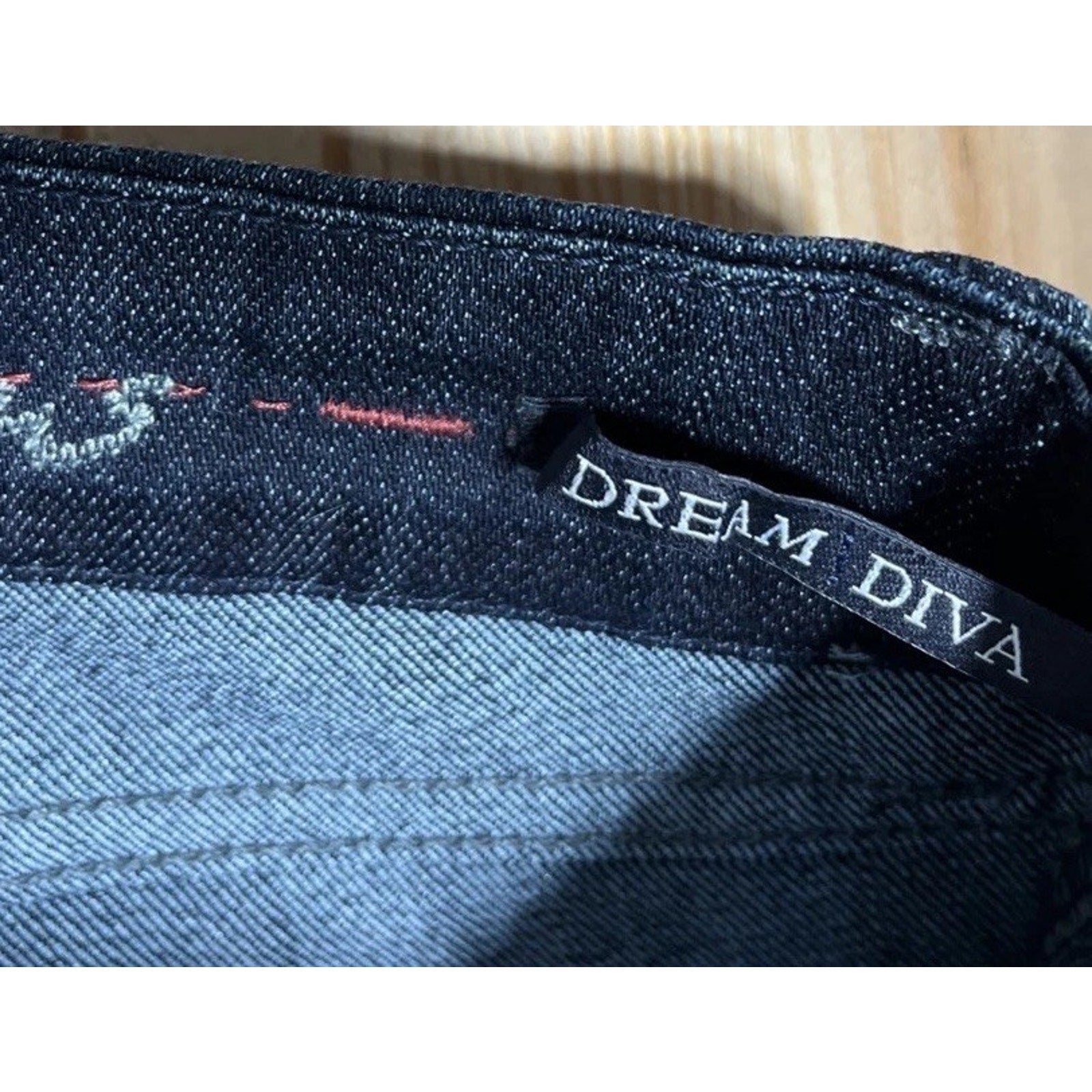 It Jeans Los Angeles Dream Diva Flare Dark Blue Wash Denim Embellished- Sz 27x33
