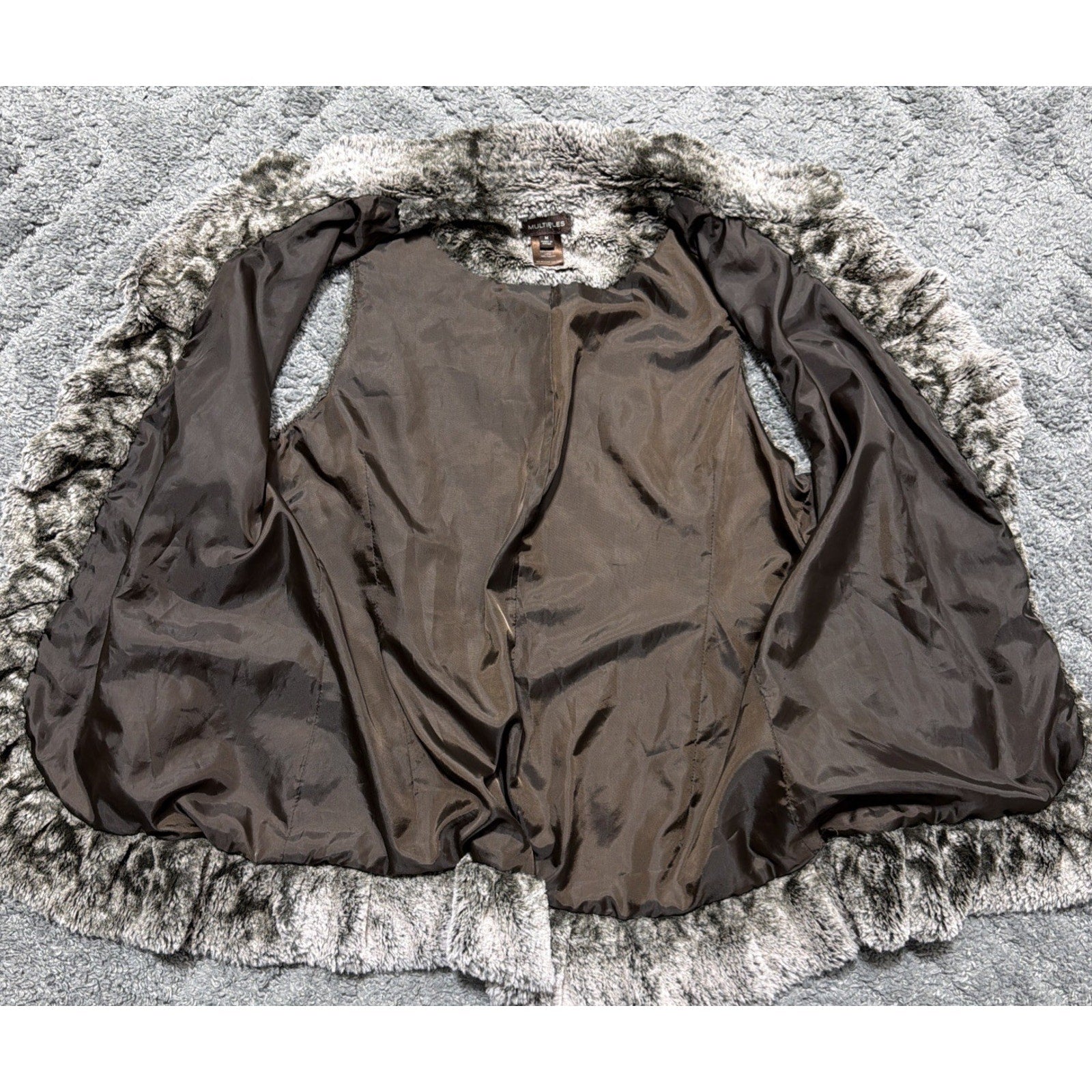 Multiples Animal Print Faux Fur Ruffled Vest Size Medium