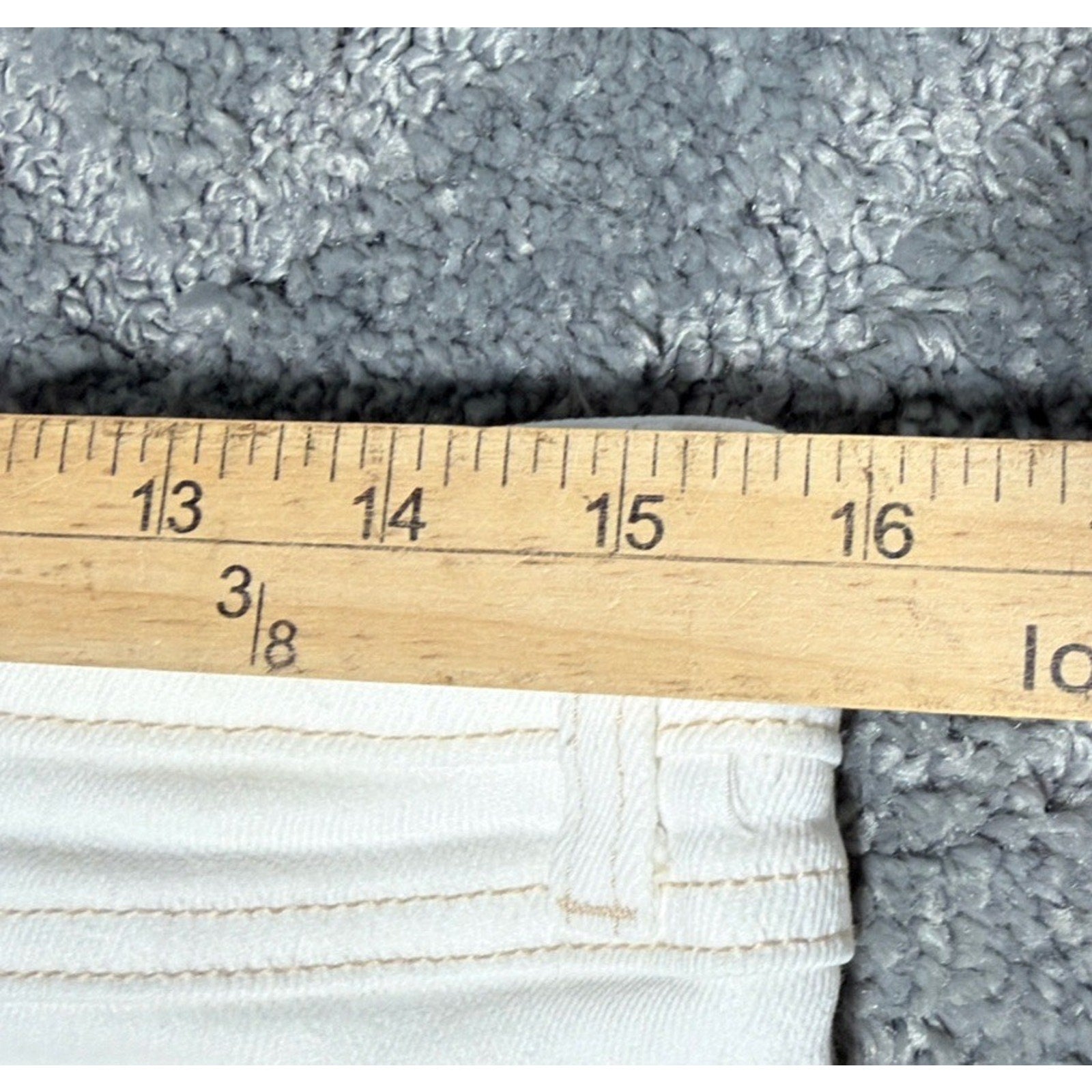 Happily Grey Jeans Womens 9/29 White Flare Leg High Rise Retro Style Stretch