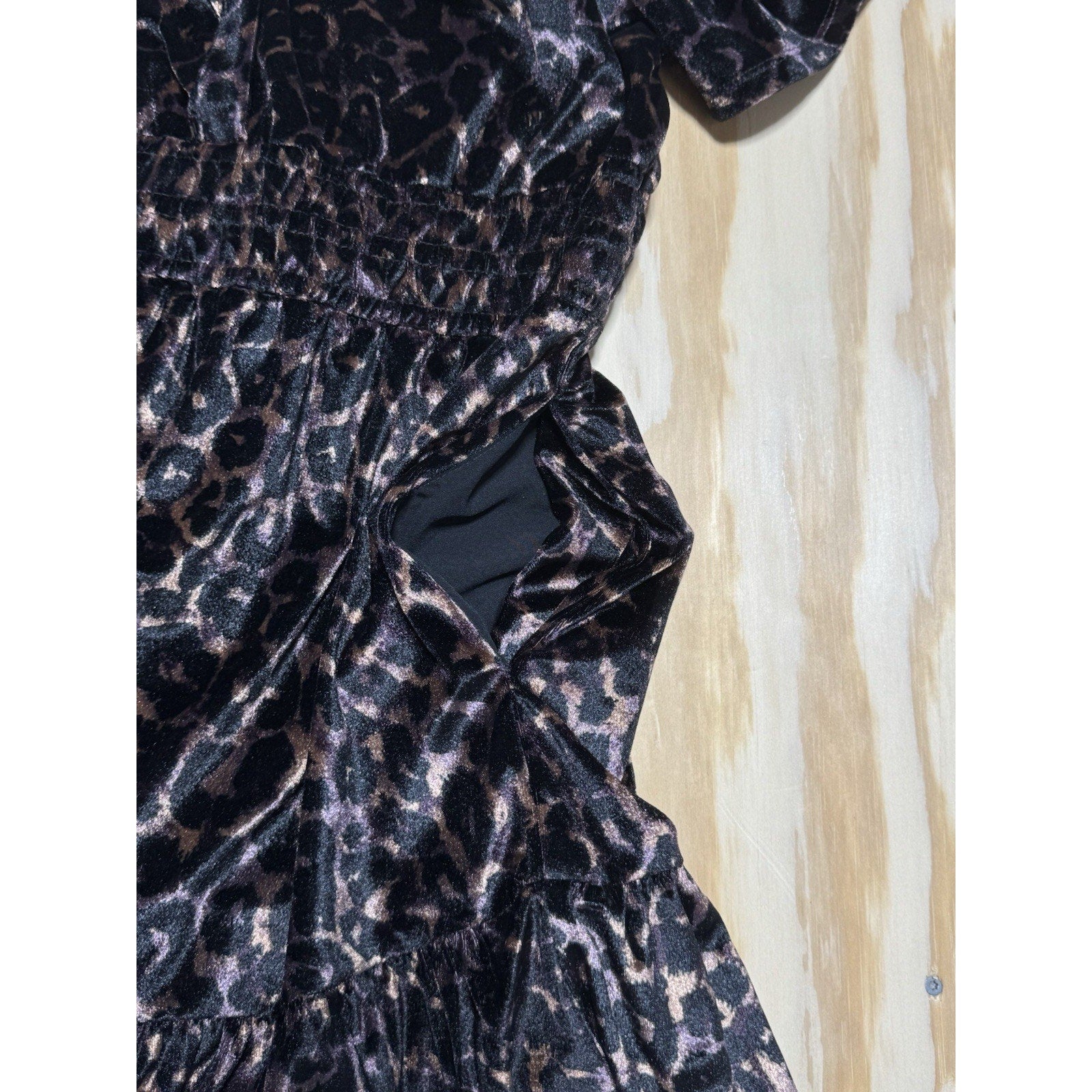 French Connection Women's Leopard Velvet Dress Size XXL NWT V-Neck Elastic Waist