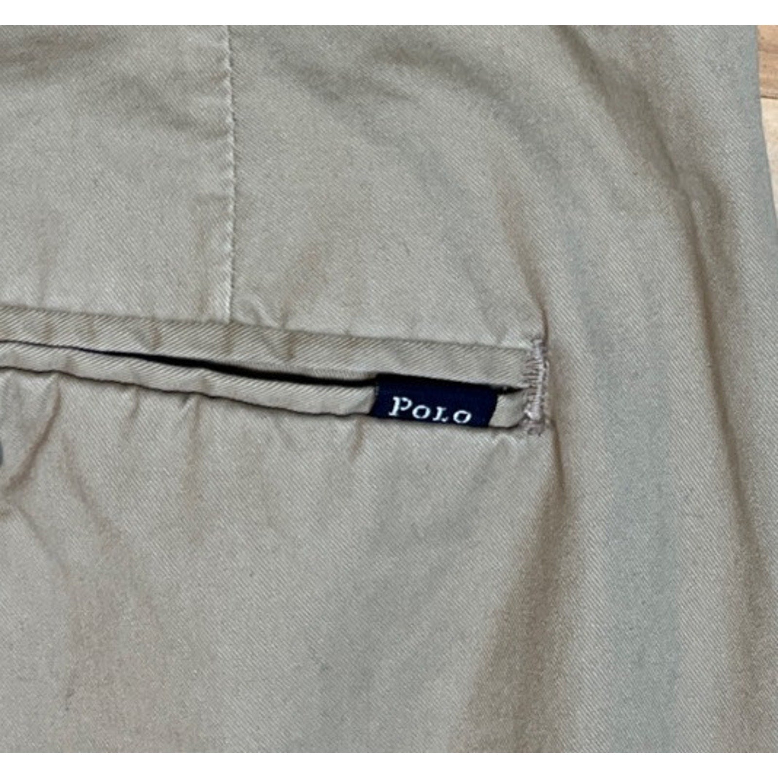 Polo Ralph Lauren Men's Size 40x31 Classic Fit Pleated Beige Chino Pants