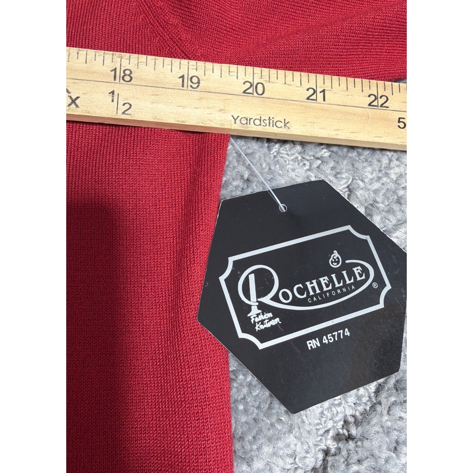 Vintage Rochelle California Red Mock Neck Long Sleeve sweater - size Small New