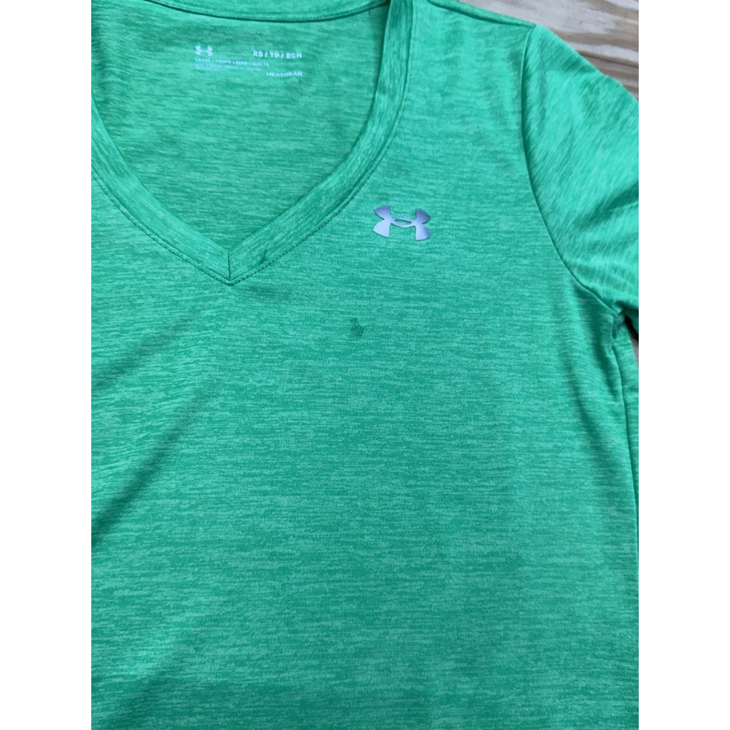 Under Armour Short-Sleeve T-Shirt, Summer Lime/Metallic Silver Women’s XS Spot
