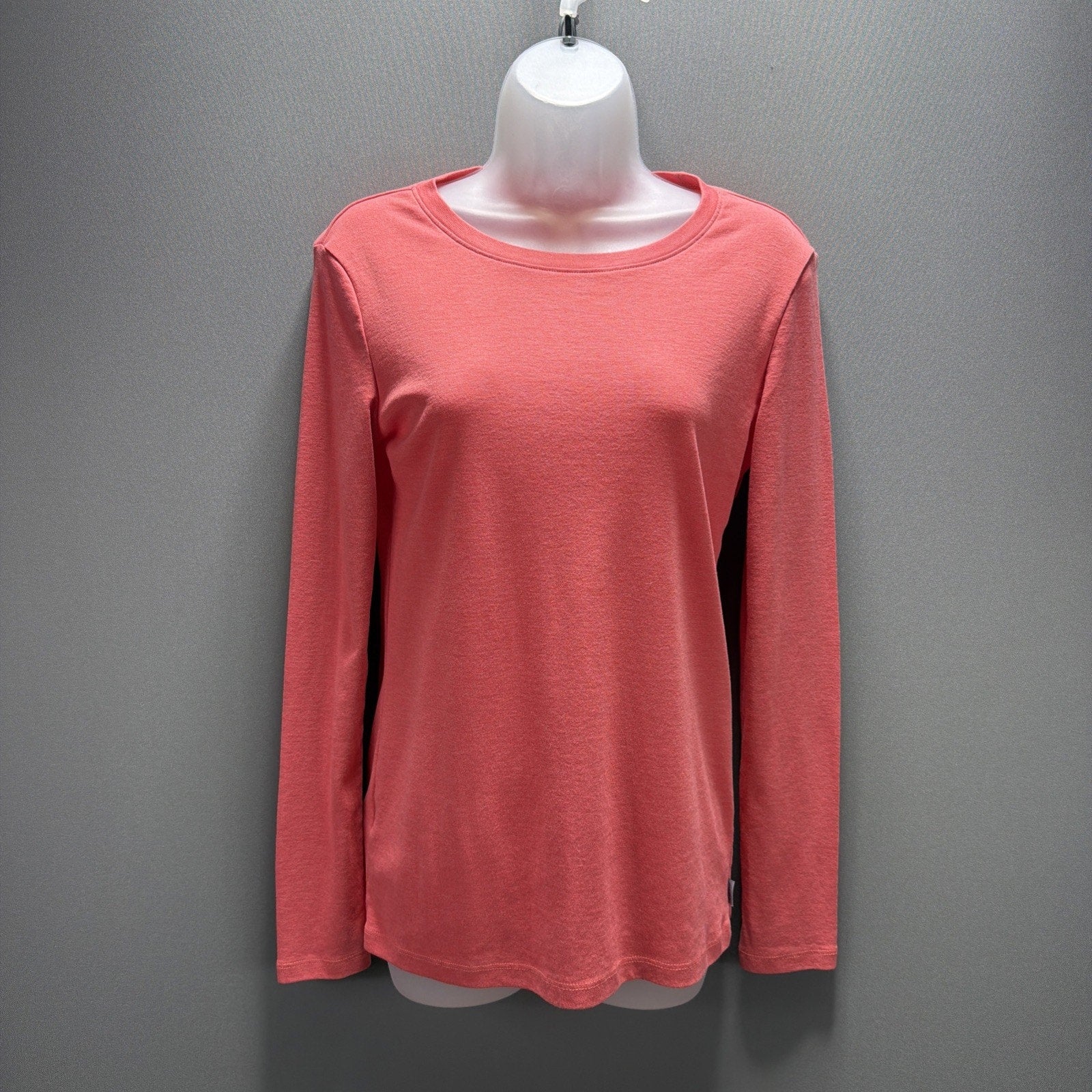 Eddie Bauer Top Womens Size M Coral Knit Cotton V-Neck Long Sleeve Pullover