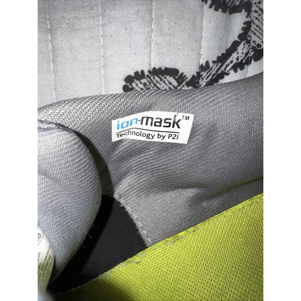 Men Under Armour Gray & Red Spine RPM Running Shoes US Size 12 1238353-045