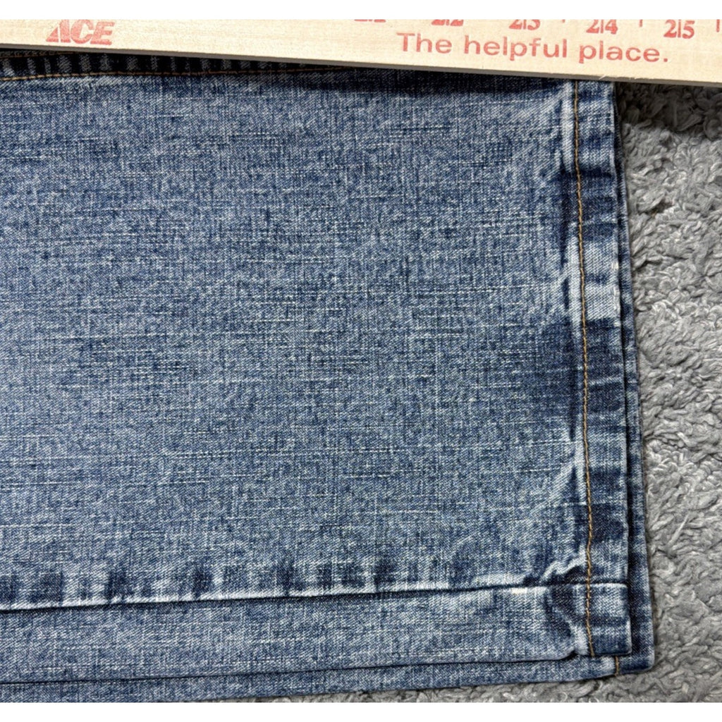 VINTAGE Lee Riveted Jeans Womens 8M Relaxed Cropped Blue Medium Wash