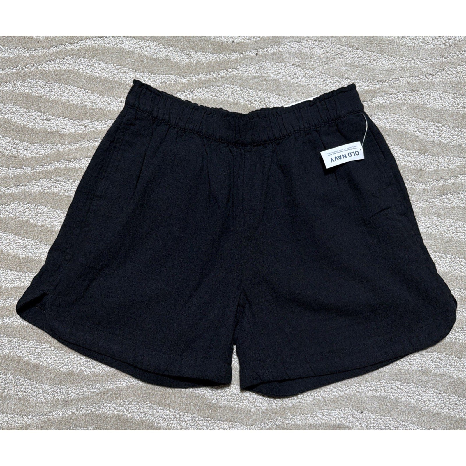 Old Navy, Comfort Waistband, High-rise, 5" Inseam, Shorts, Women's Size M NWT