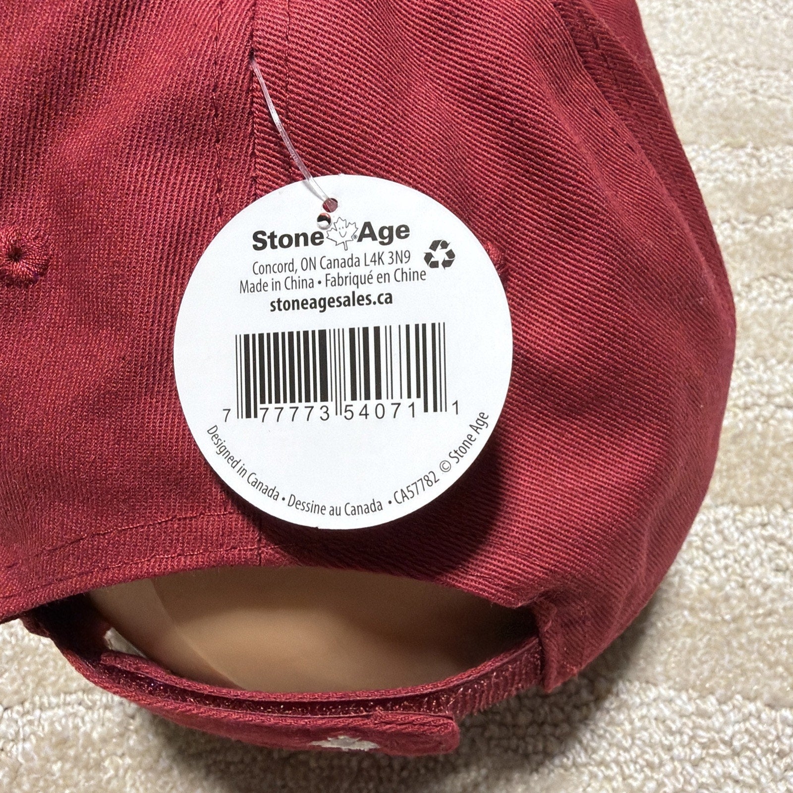 New Canada 1867 Mapleleaf Unisex Adj Red Cap-Stone Age NWT