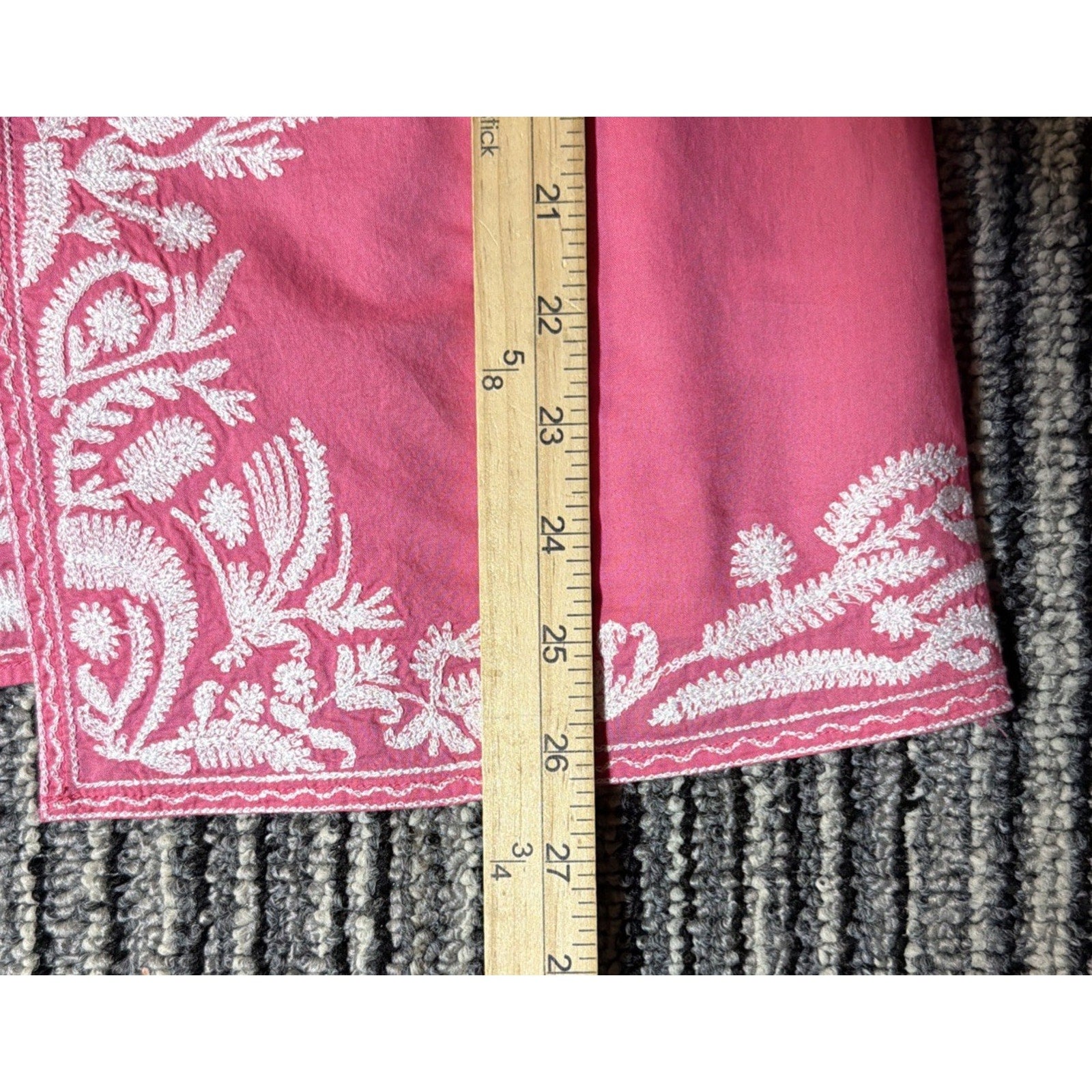 Michael Kors Pink Embroidered Tunic Blouse V-Neck Long Sleeve Size Small