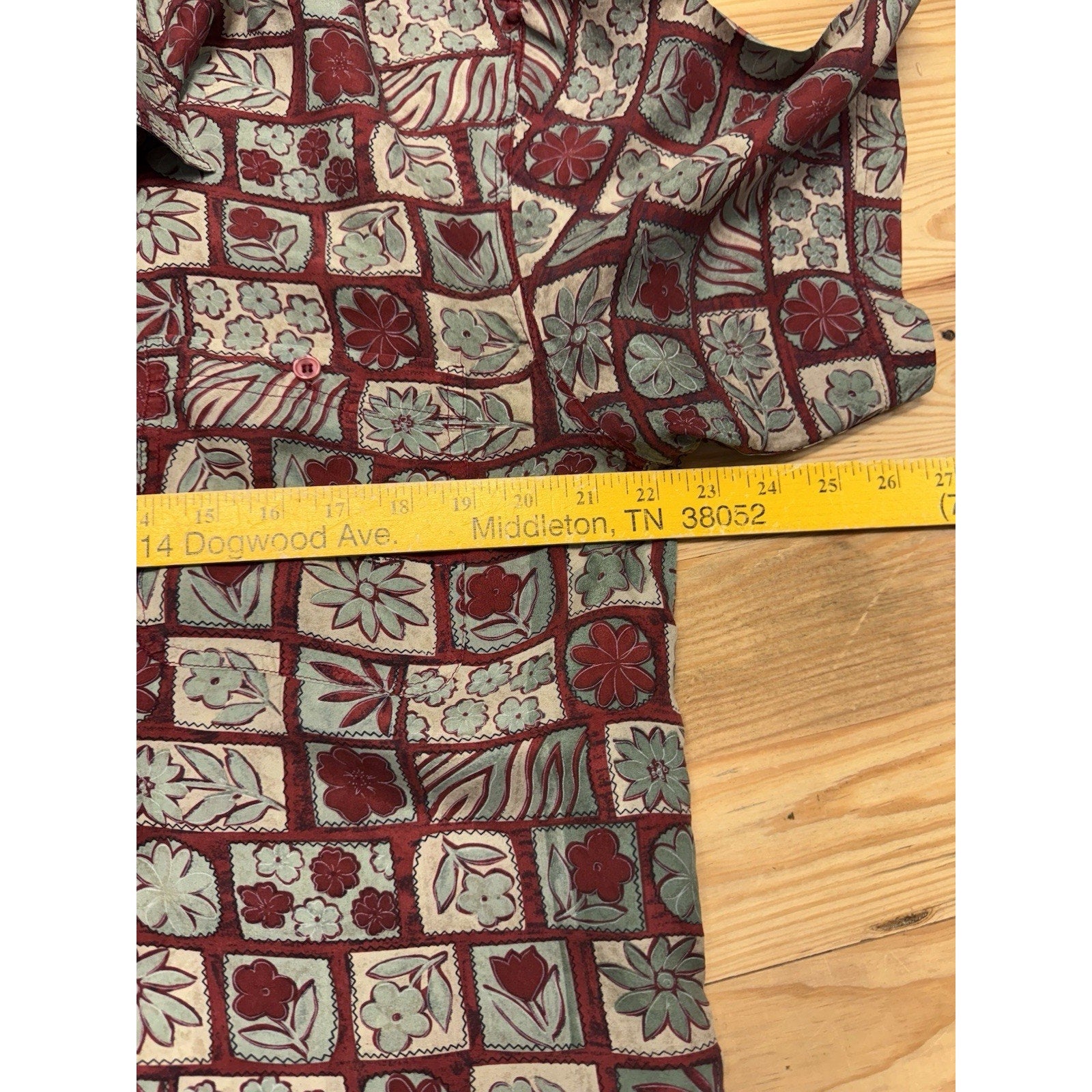 AOP Island Republic 100% Silk A Declaration of Style Button-Down Tee Men's XL