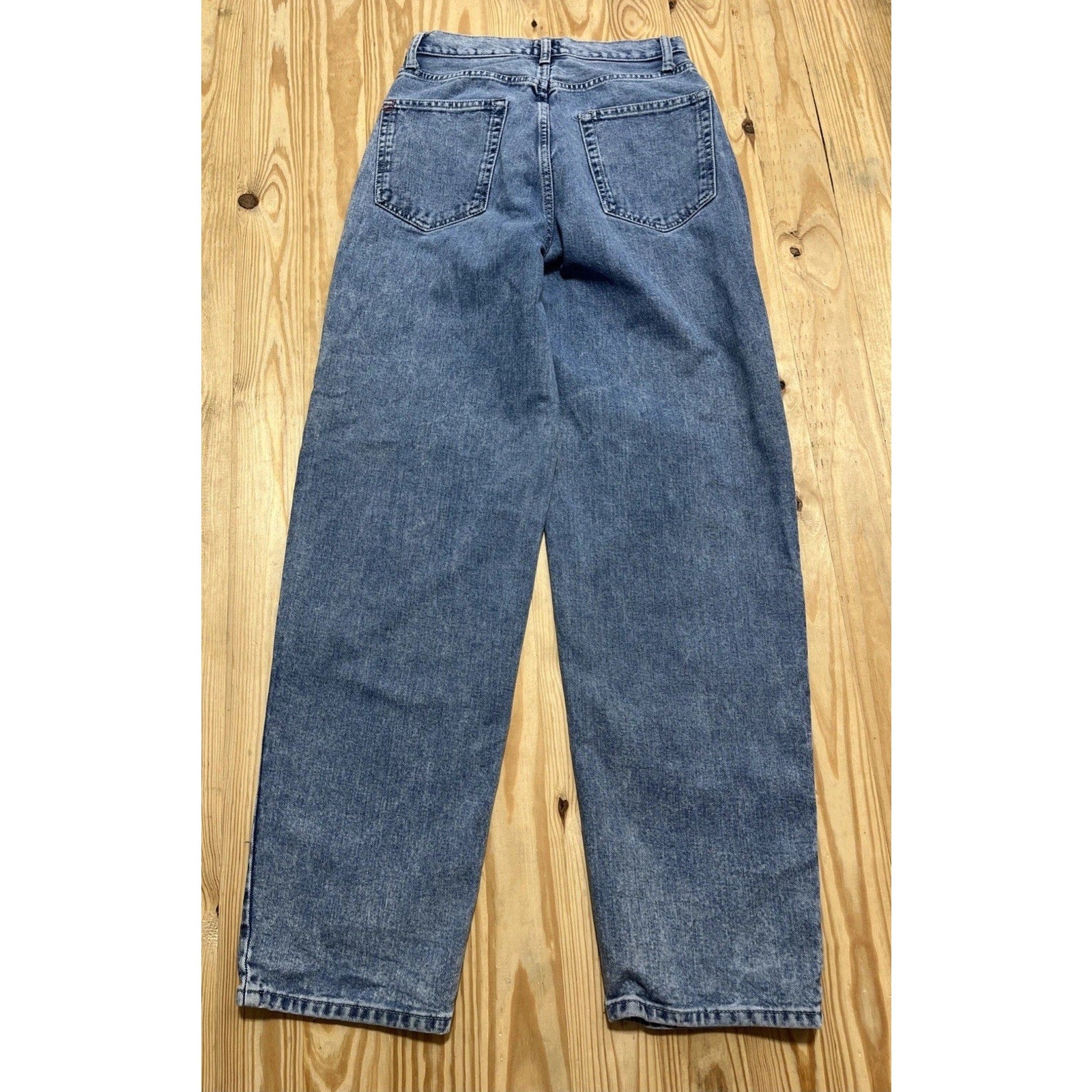 BDG Urban Outfitters High-Rise Baggy Jeans Women's Blue Acid Wash Size 28